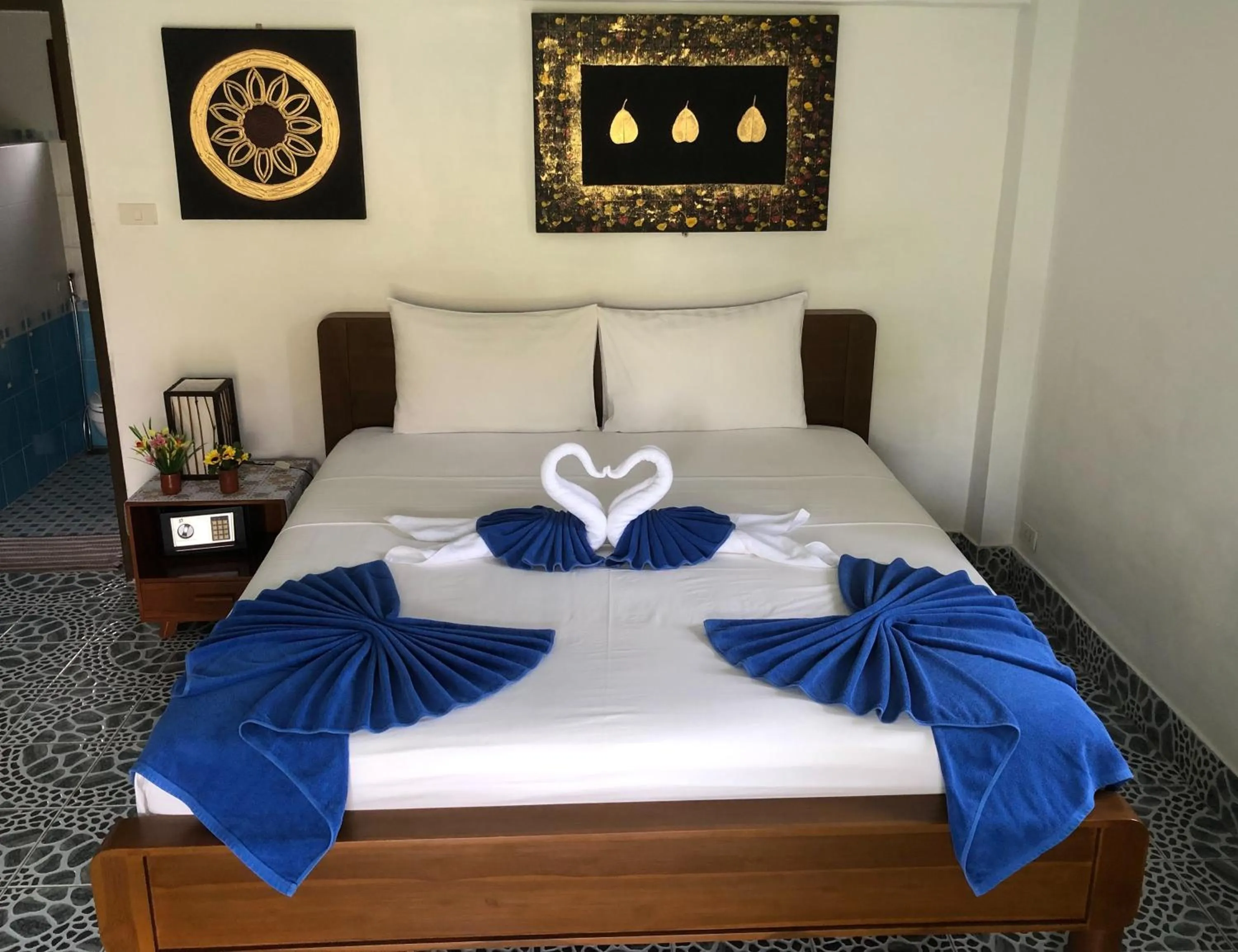 Bedroom, Bed in D&K Smiley Phuket Resort