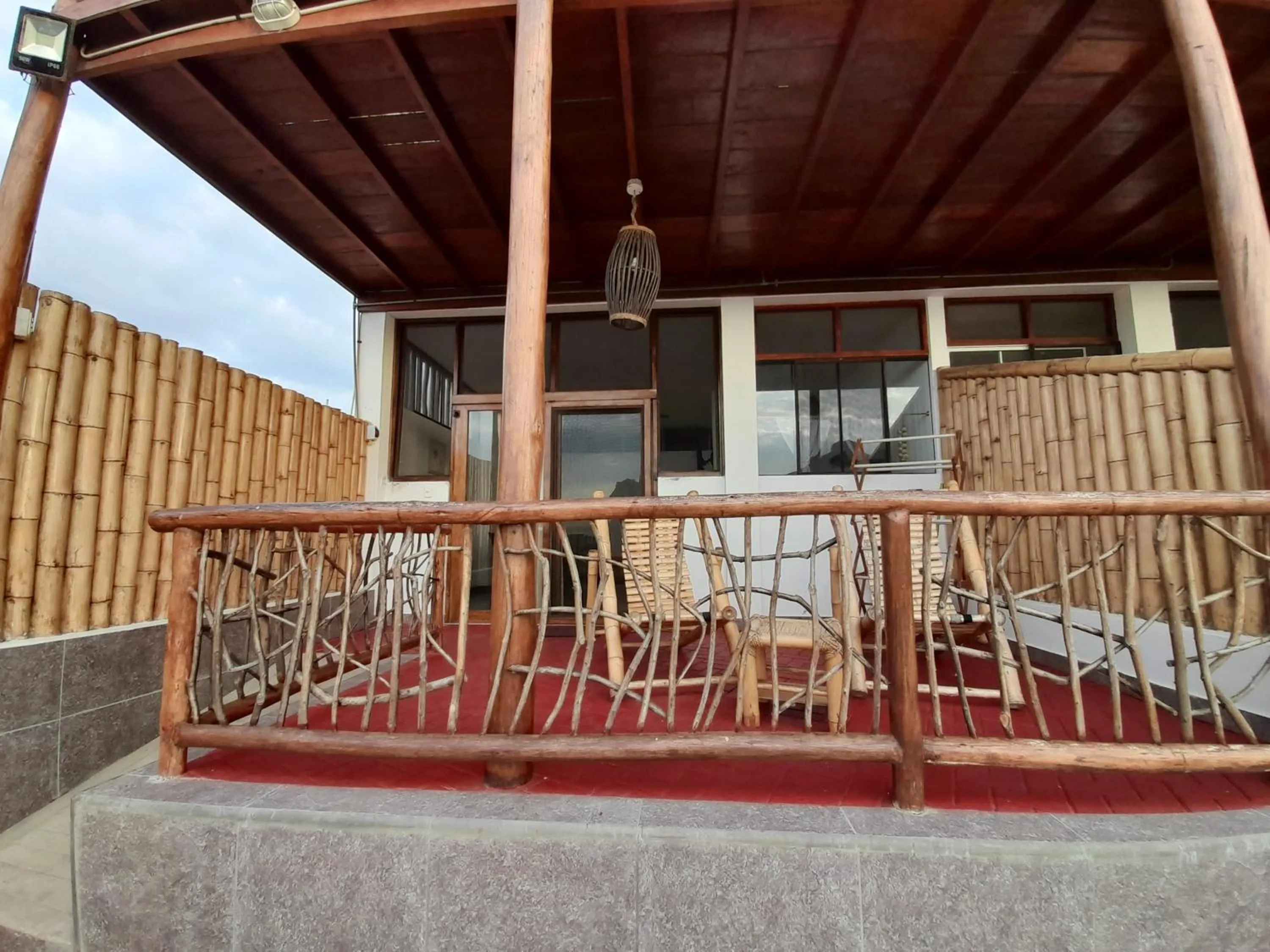 Maria Jose Bungalows