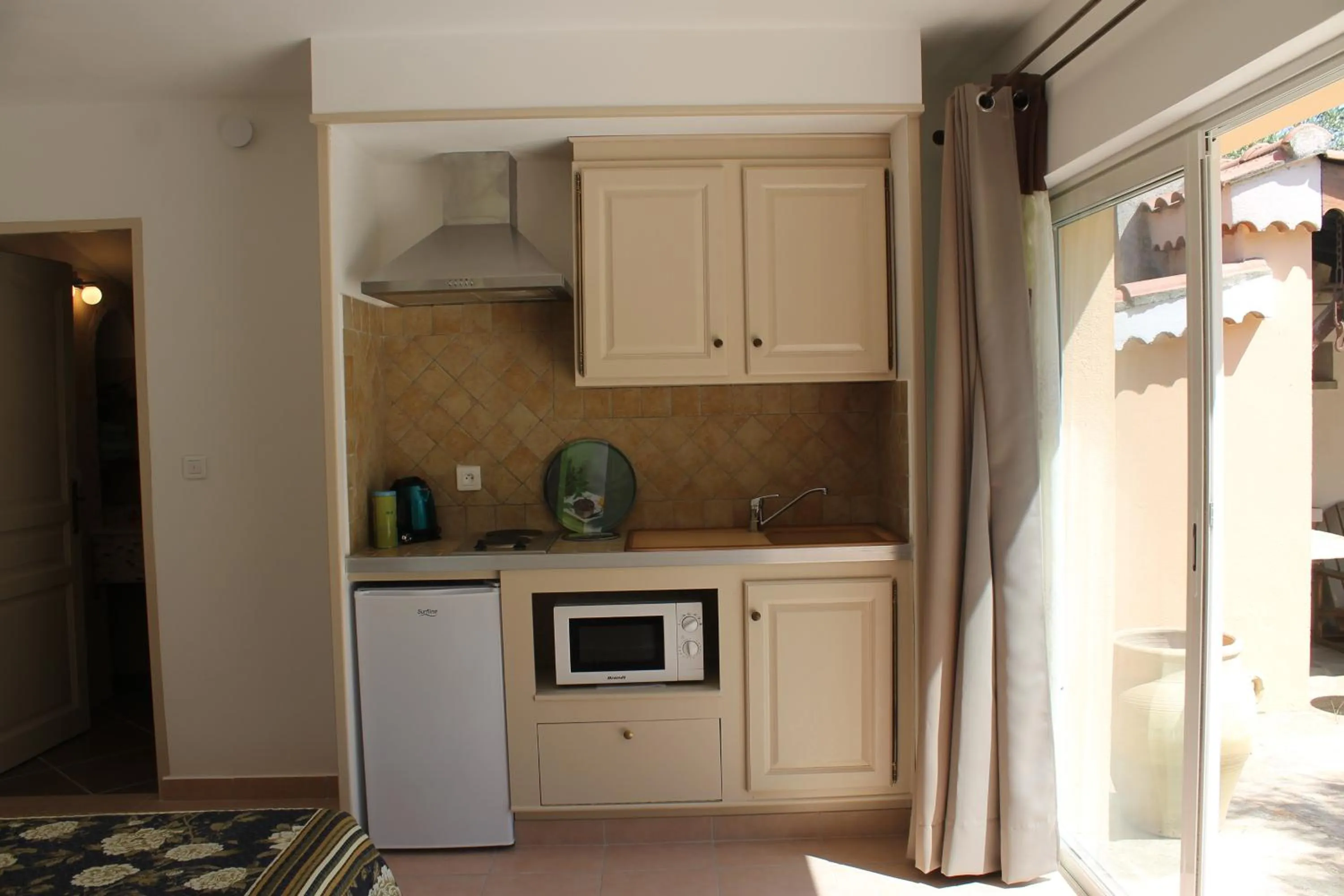 Kitchen or kitchenette in Domaine Le Clos des Oliviers