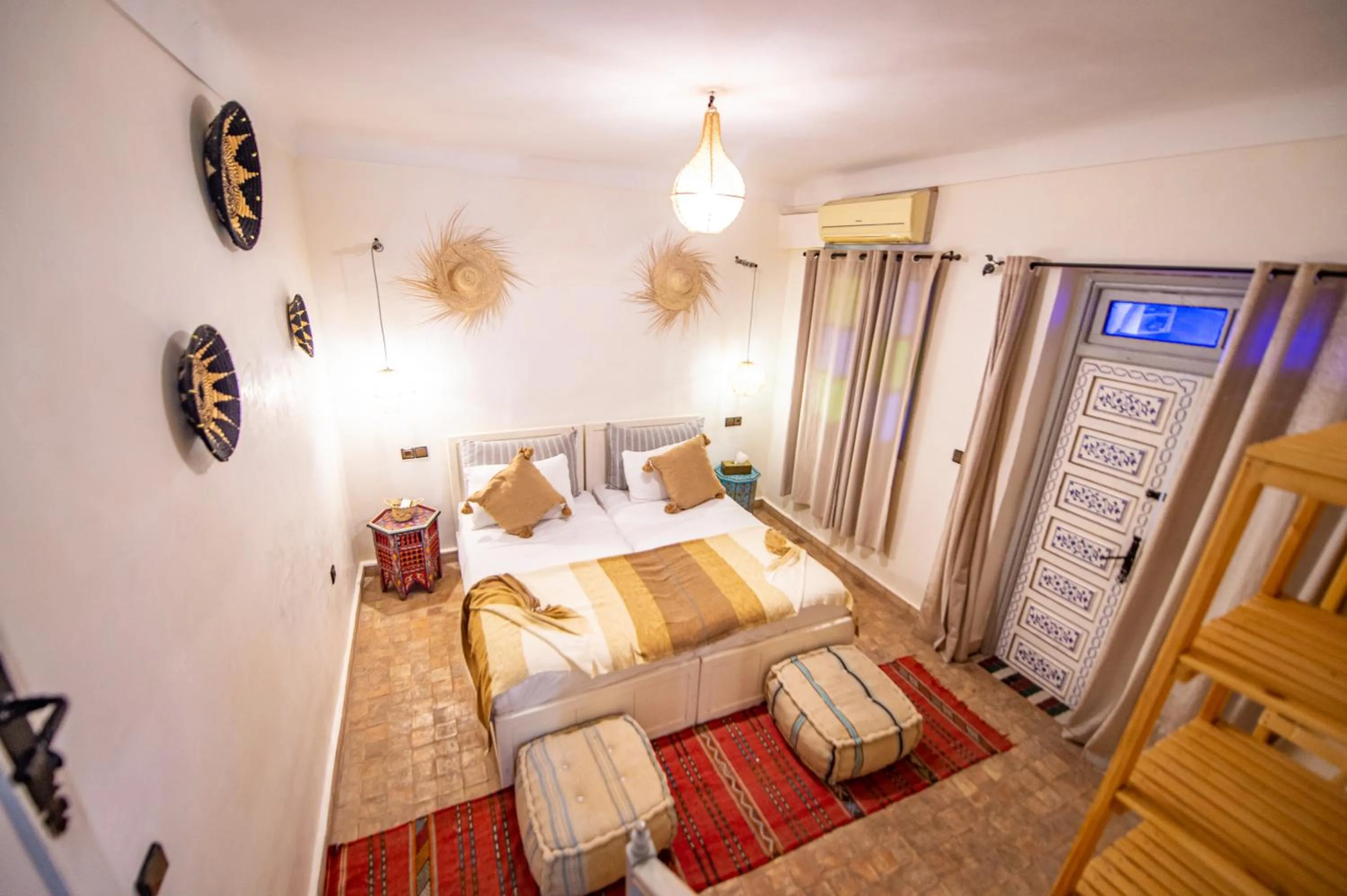 Bed in KOUTOBIA ROYAL