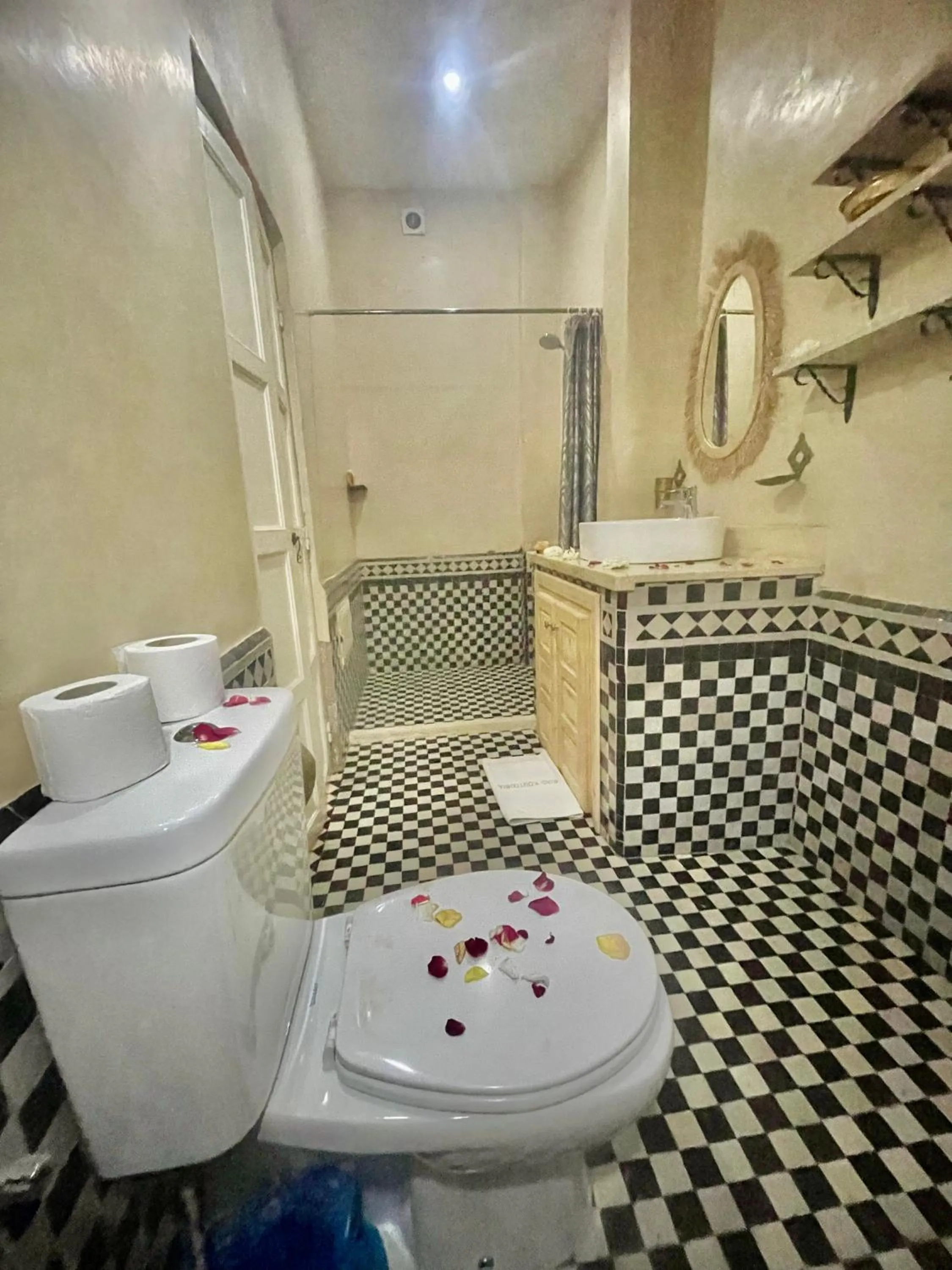 Shower in KOUTOBIA ROYAL