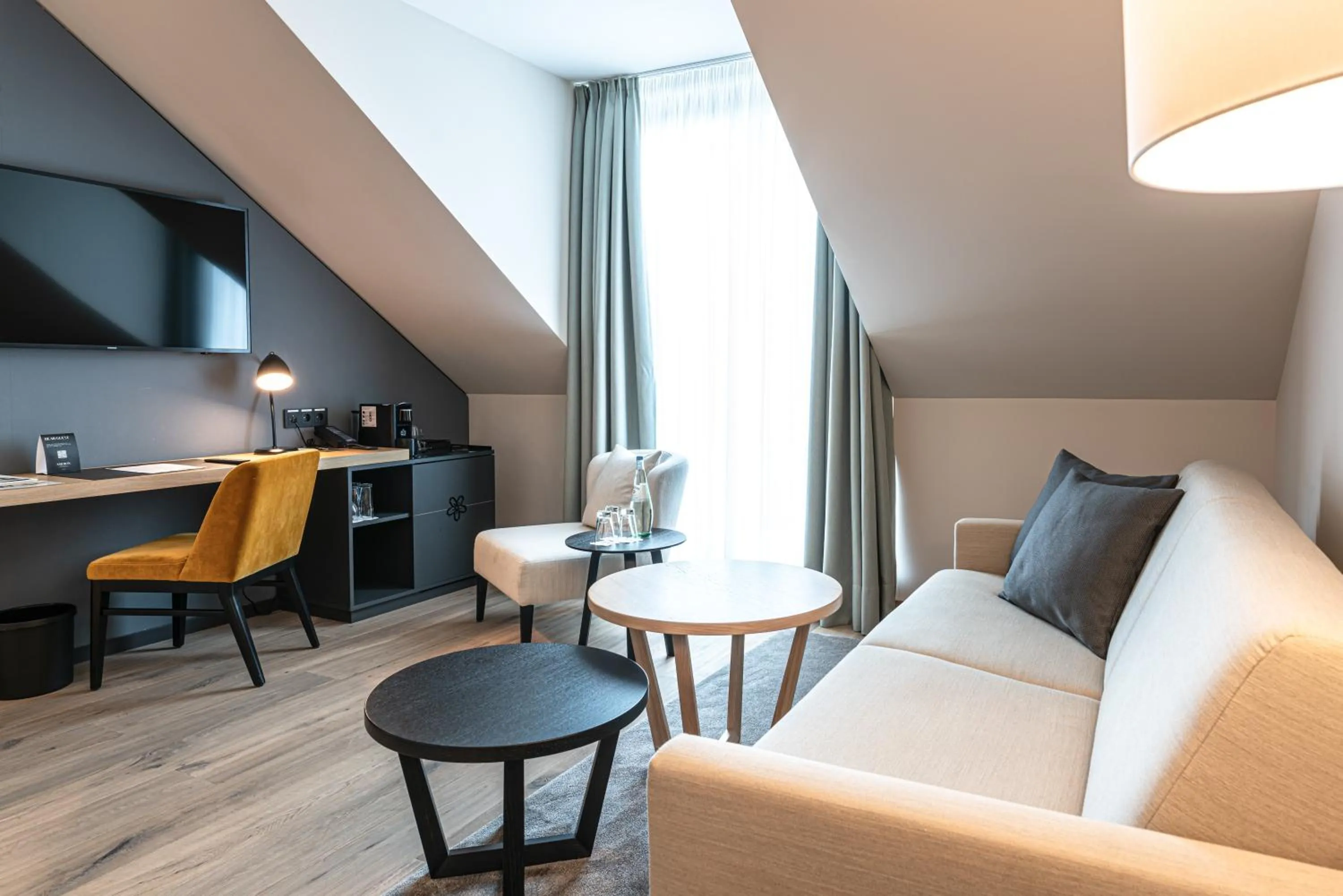 TV and multimedia in AMERON Neuschwanstein Alpsee Resort & Spa