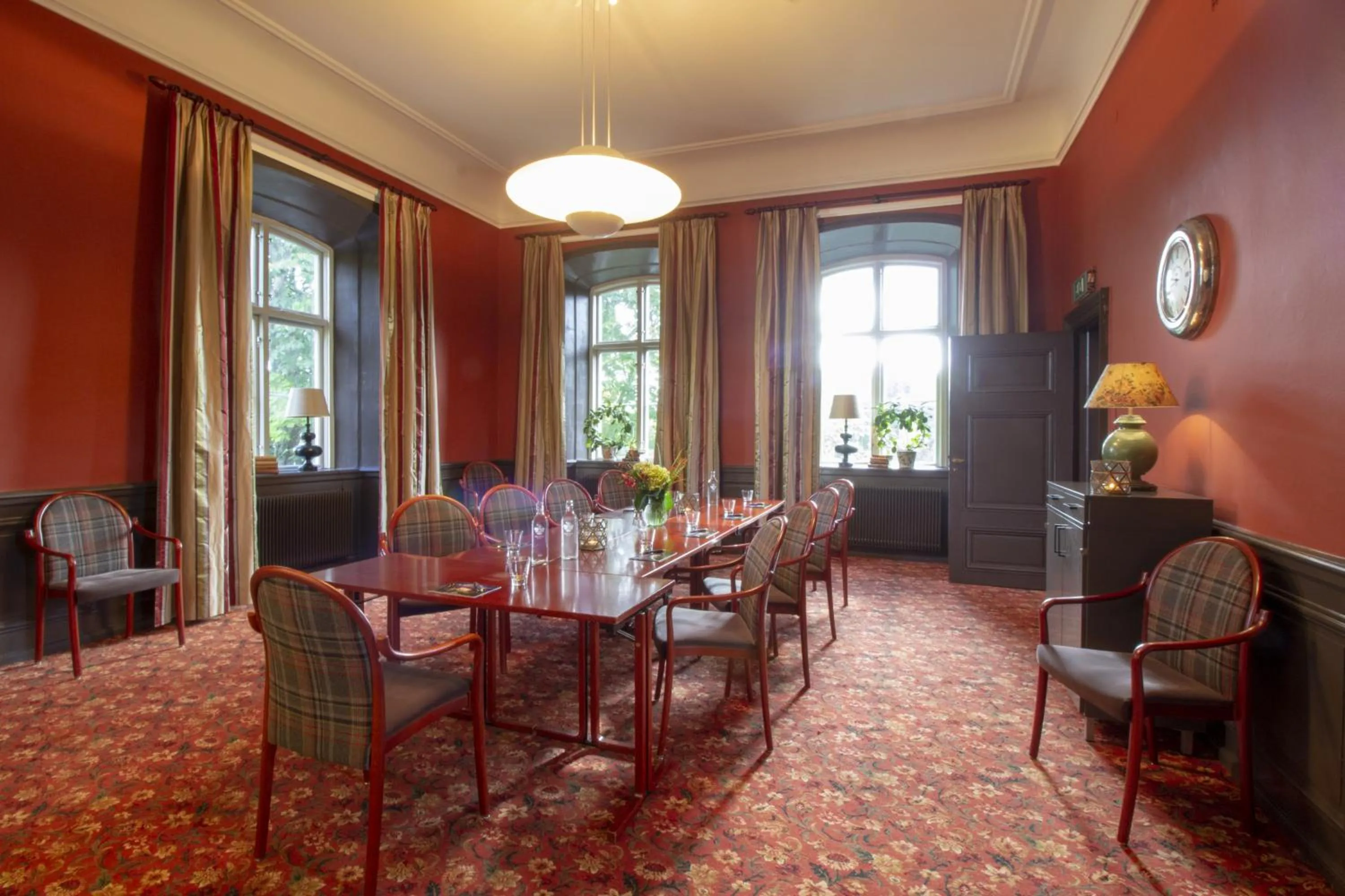 Business facilities in Åkeshofs Slott