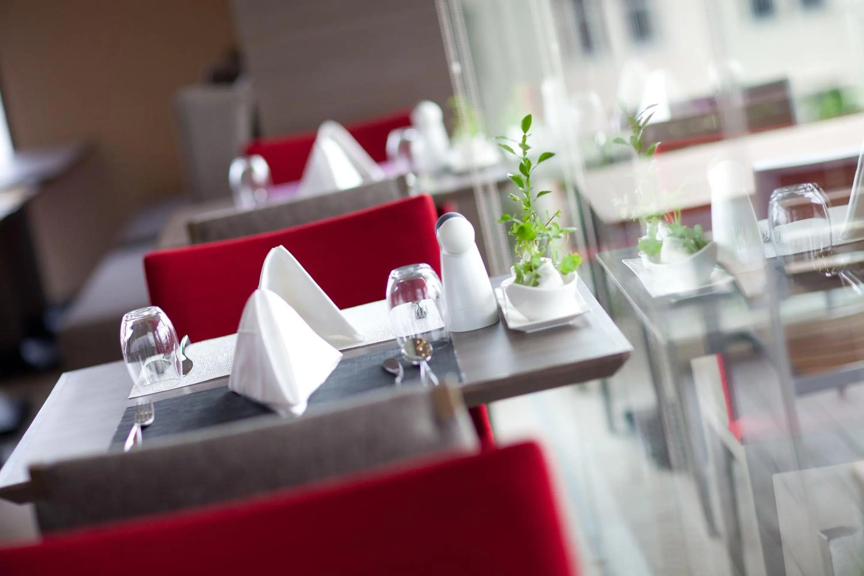 Restaurant/places to eat in ibis Bangkok Siam