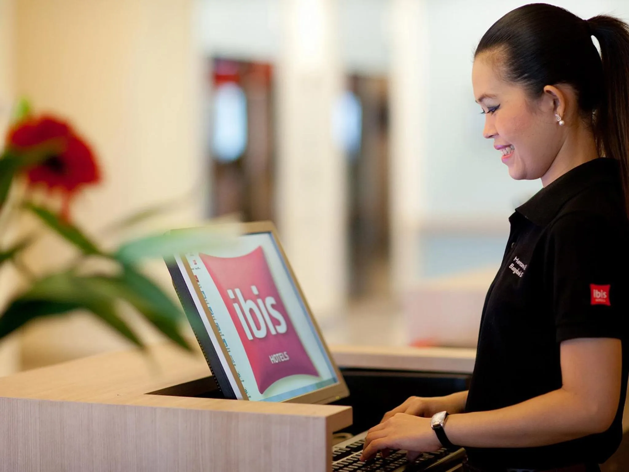 Lobby or reception in ibis Bangkok Siam