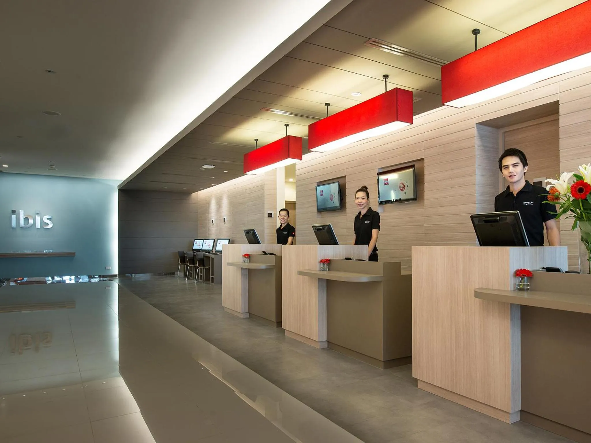 Lobby or reception in ibis Bangkok Siam