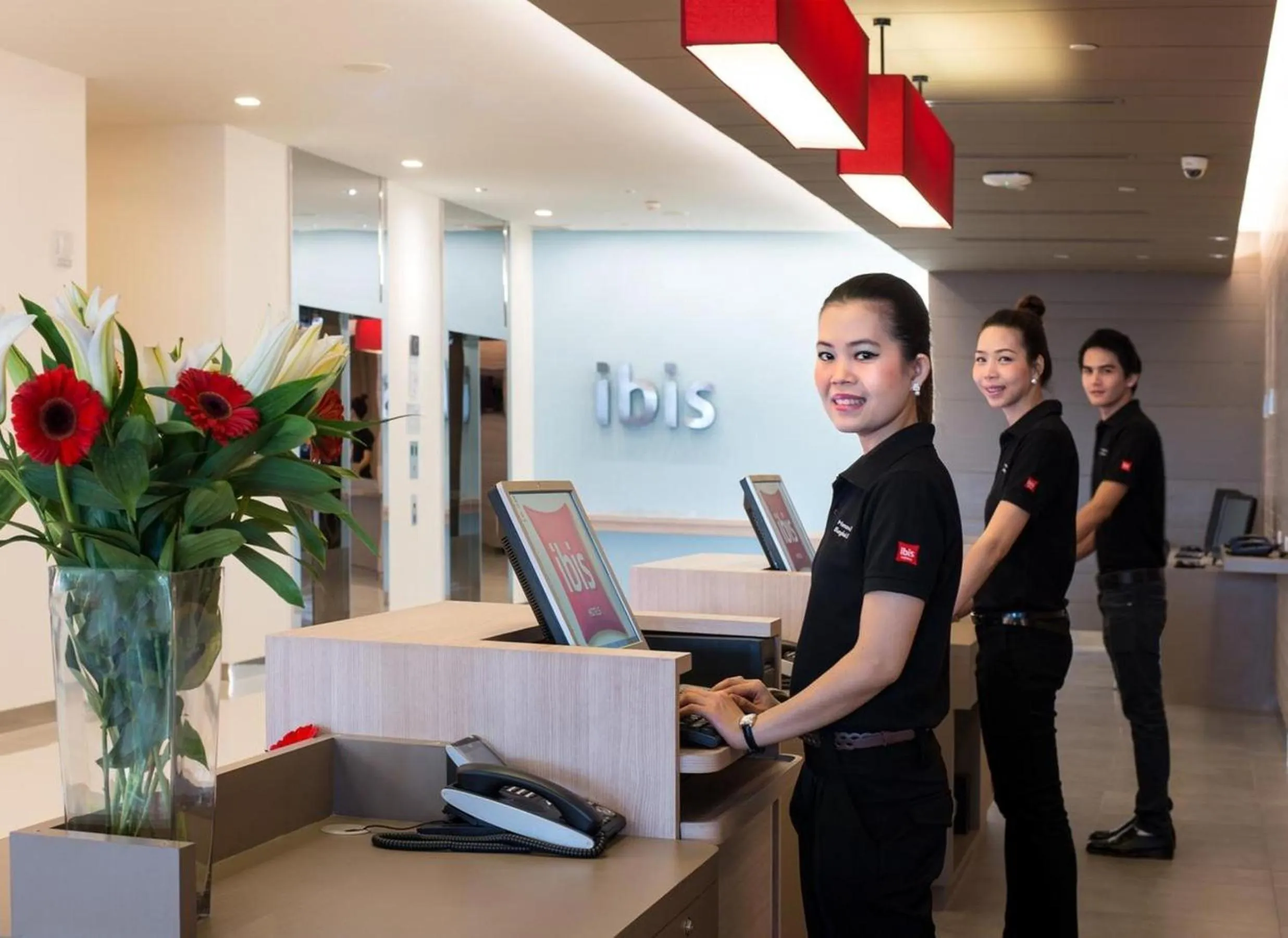 Staff in ibis Bangkok Siam