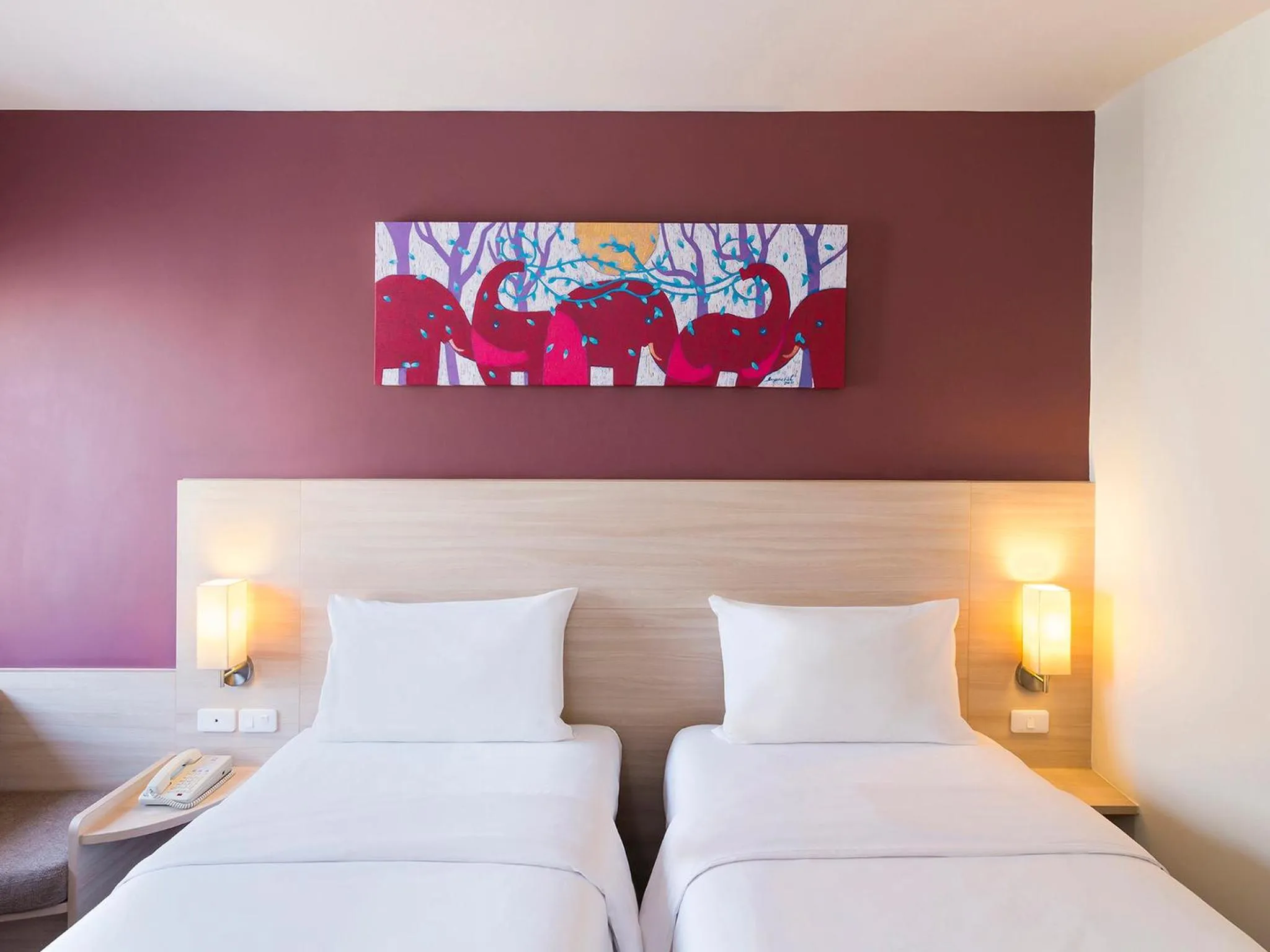 Bedroom, Bed in ibis Bangkok Siam