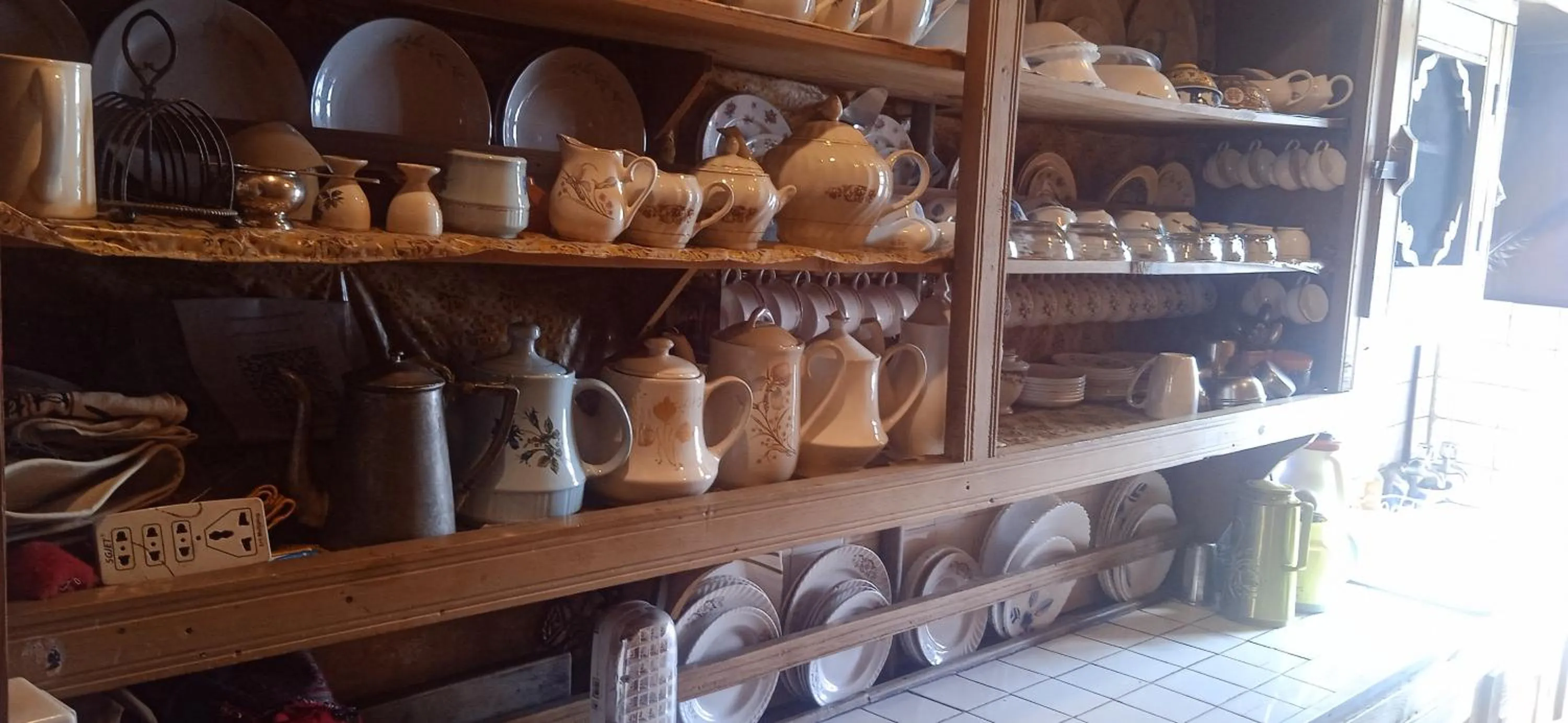 Maharaja palace houseboat