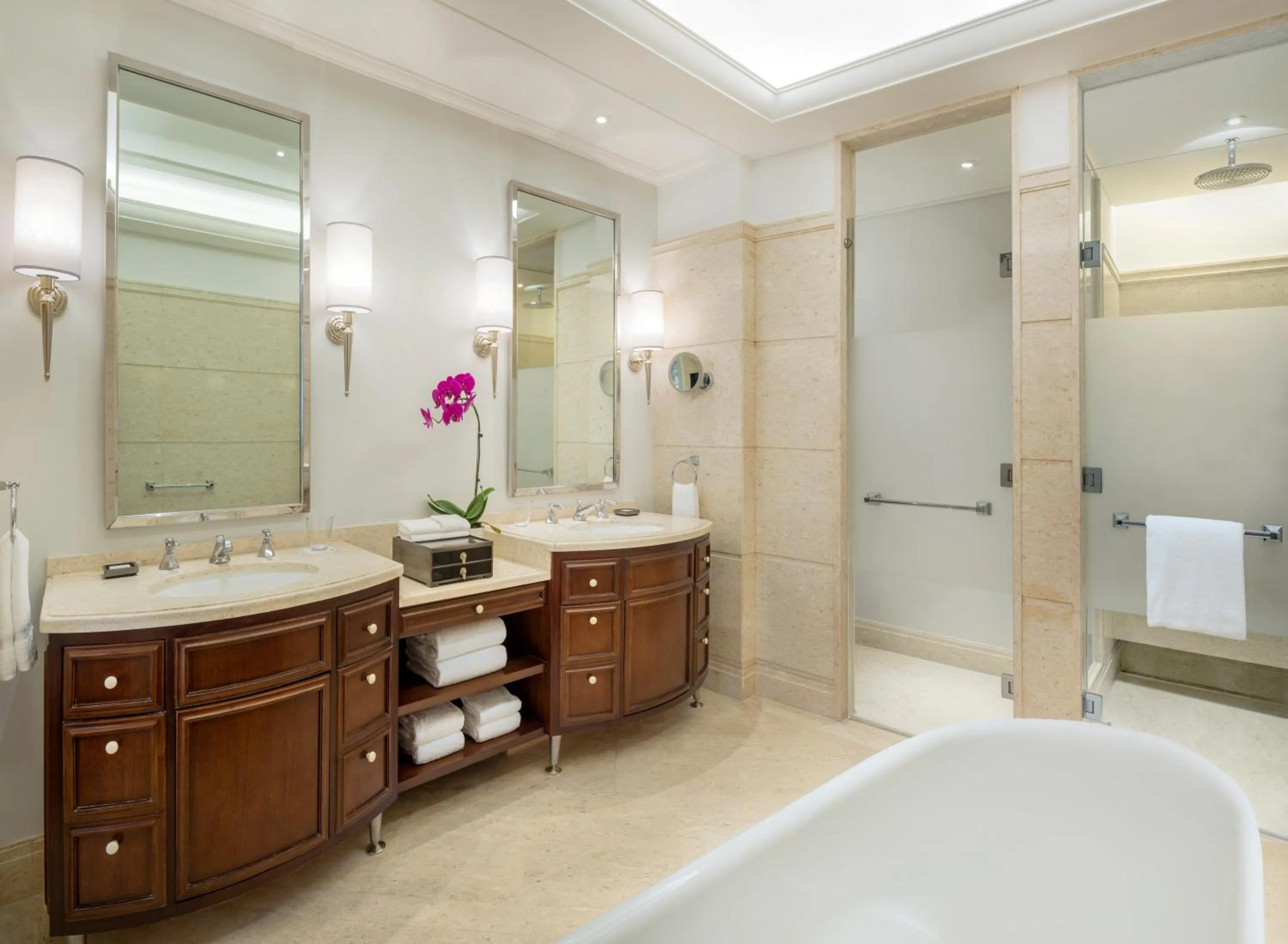 Bathroom in JW Marriott Sanya Haitang Bay Resort & Spa