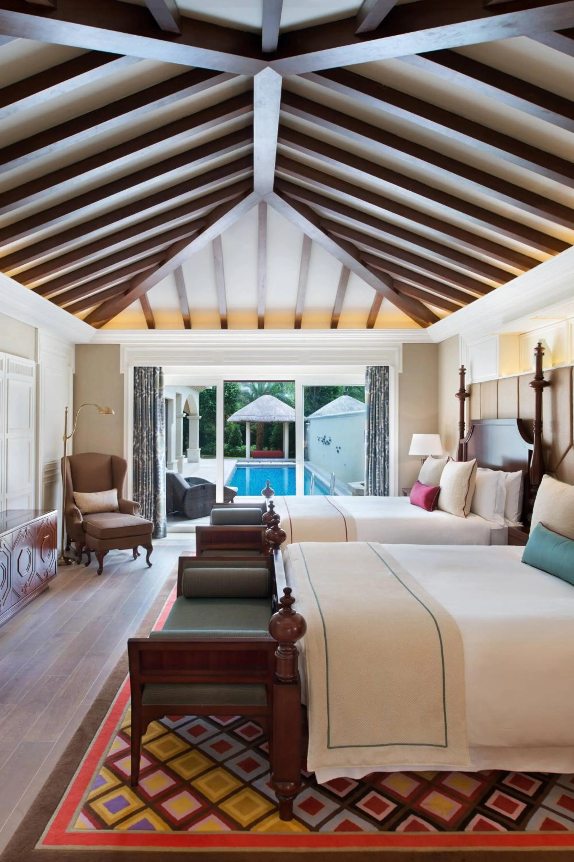 Swimming pool, Bed in JW Marriott Sanya Haitang Bay Resort & Spa