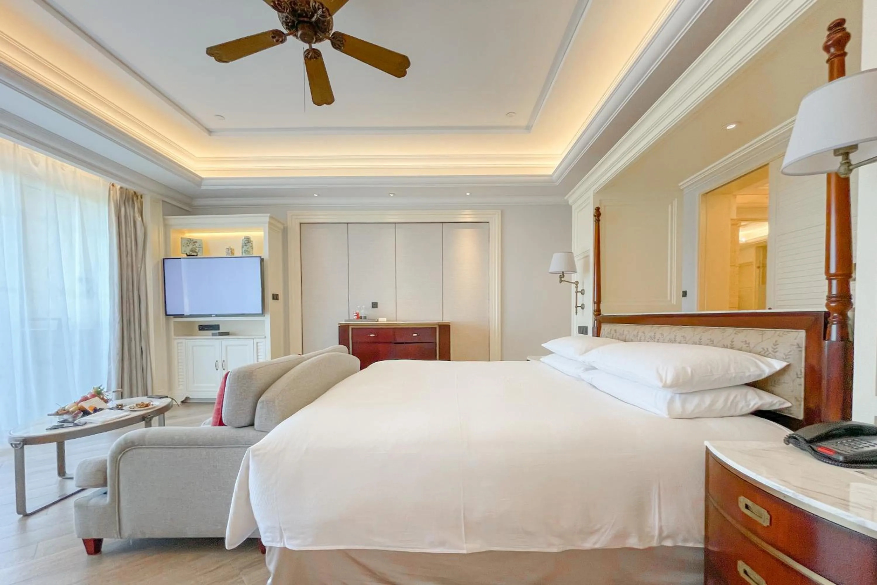 Bed in JW Marriott Sanya Haitang Bay Resort & Spa