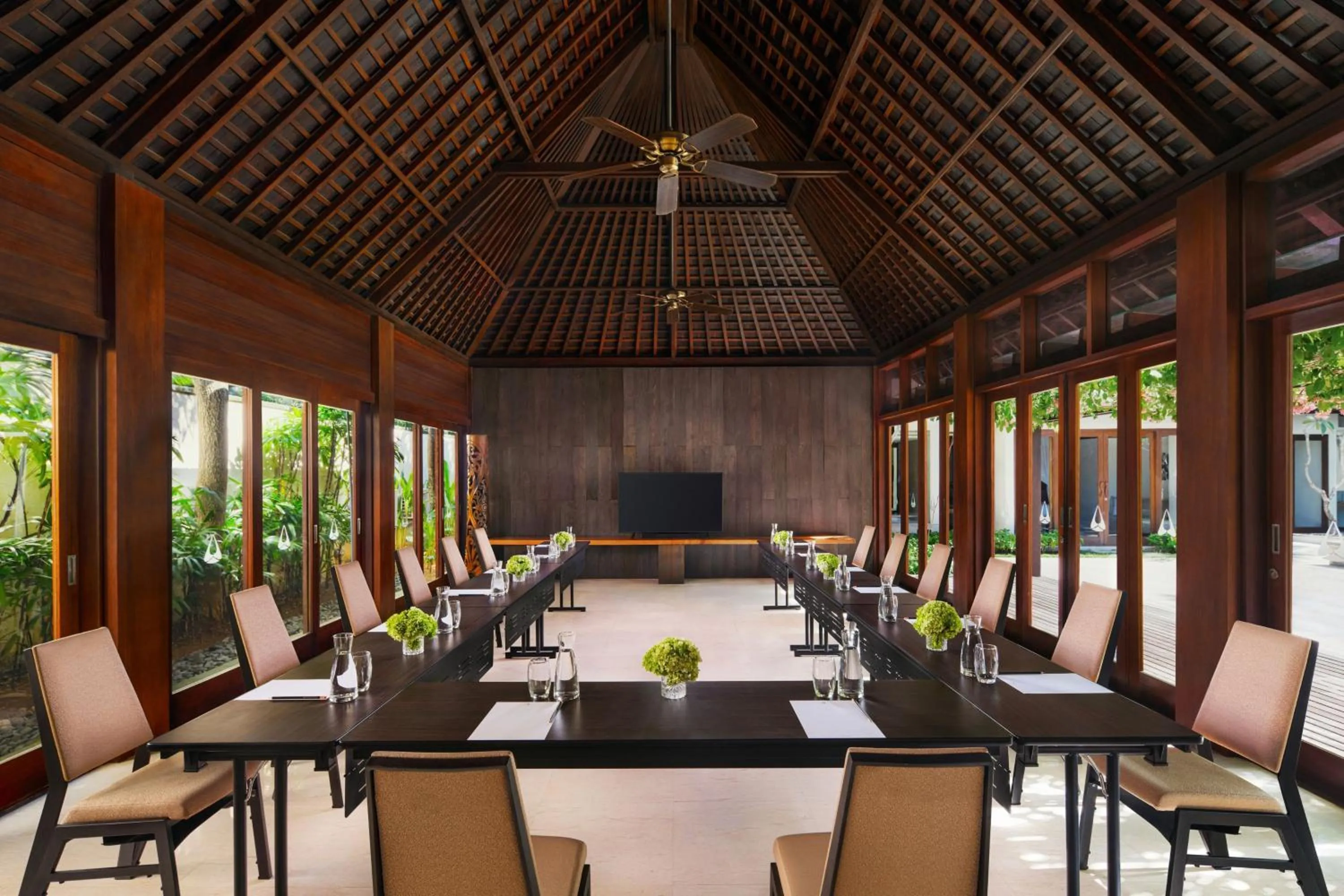 Meeting/conference room in Amarterra Villas Resort Bali Nusa Dua, Autograph Collection