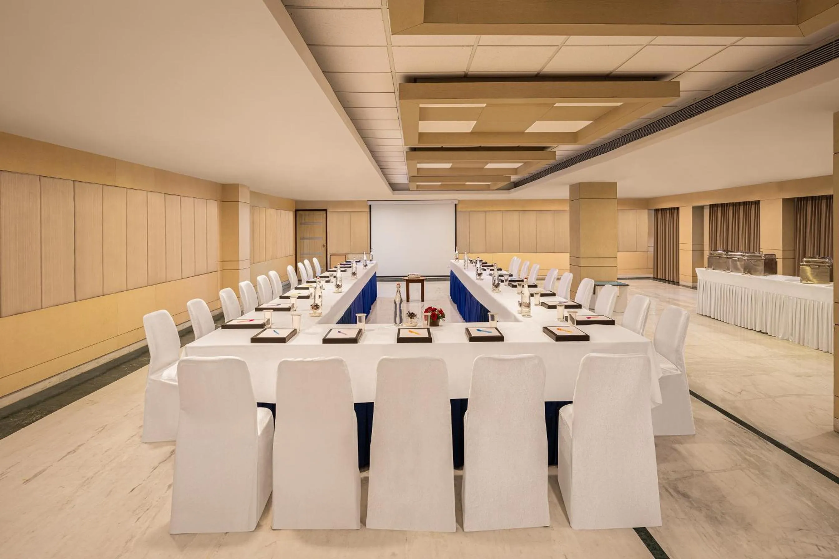 Meeting/conference room in Fortune Hosur - Member ITC Hotels' Group