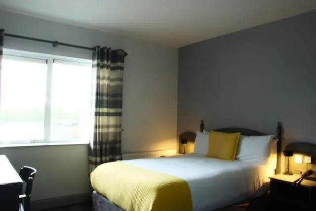 Bedroom, Bed in Ferryport House B&B