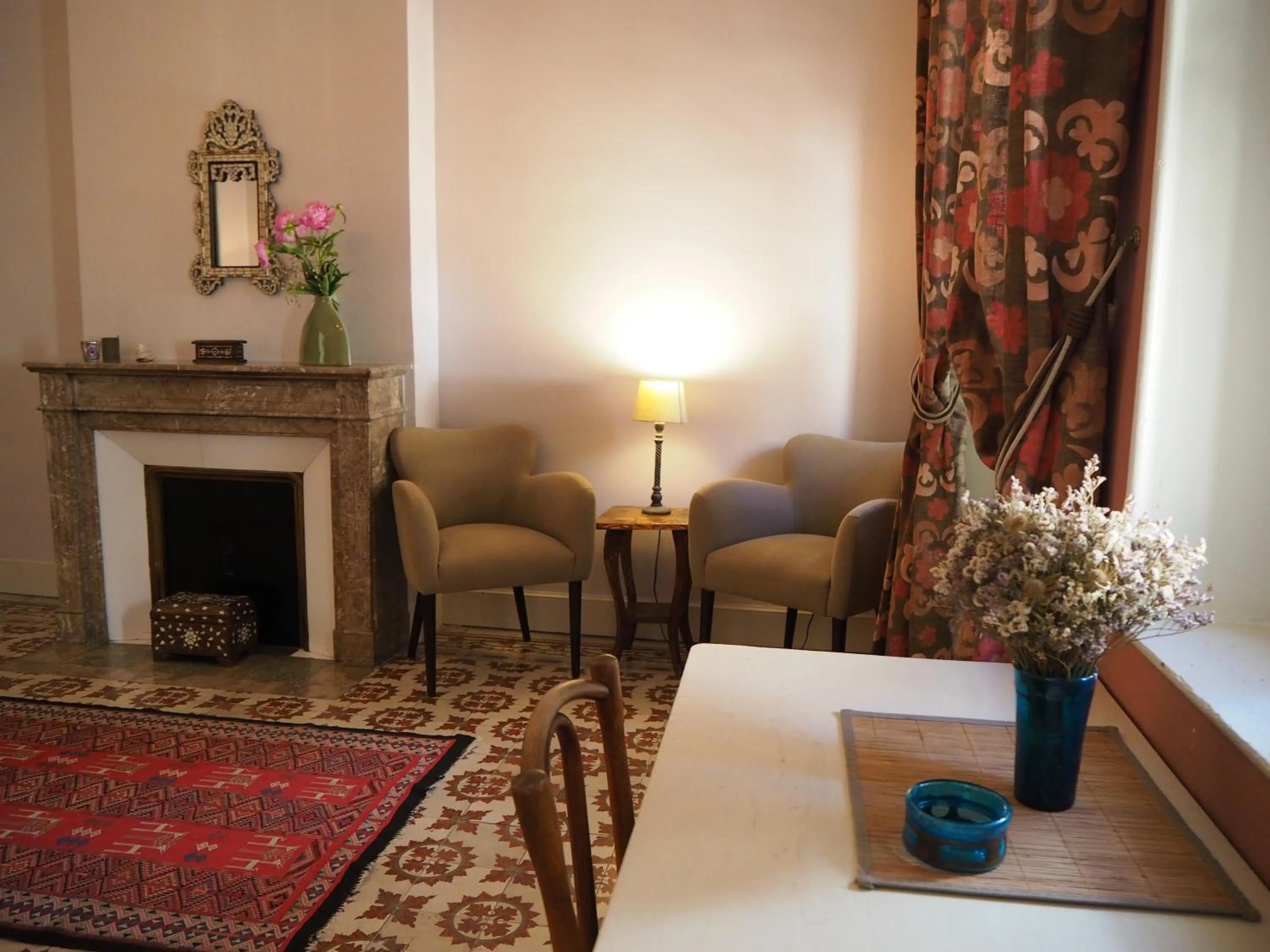 Photo of the whole room in Maison Velvet