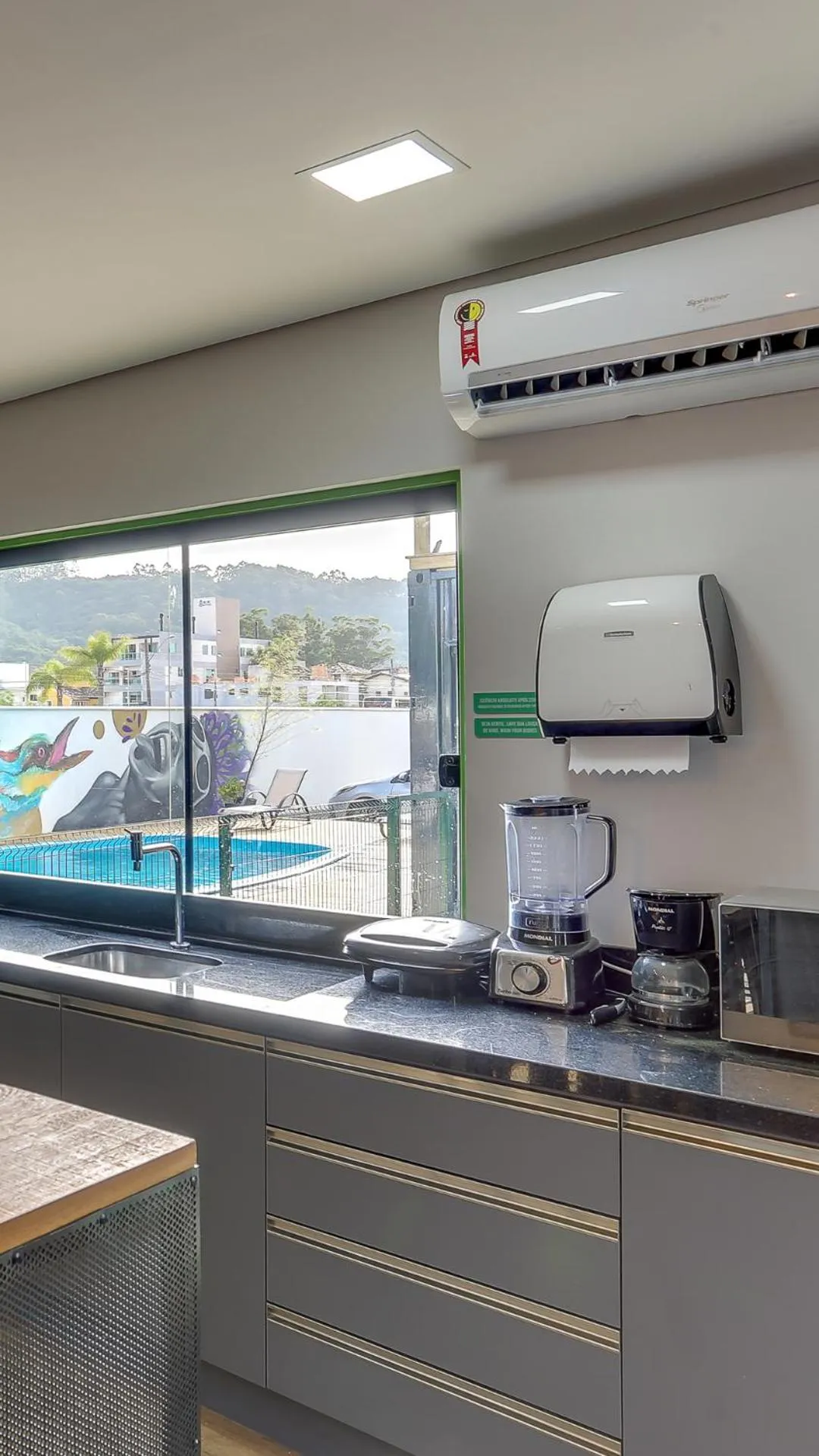 Kitchen or kitchenette in Innbox - Canasvieiras