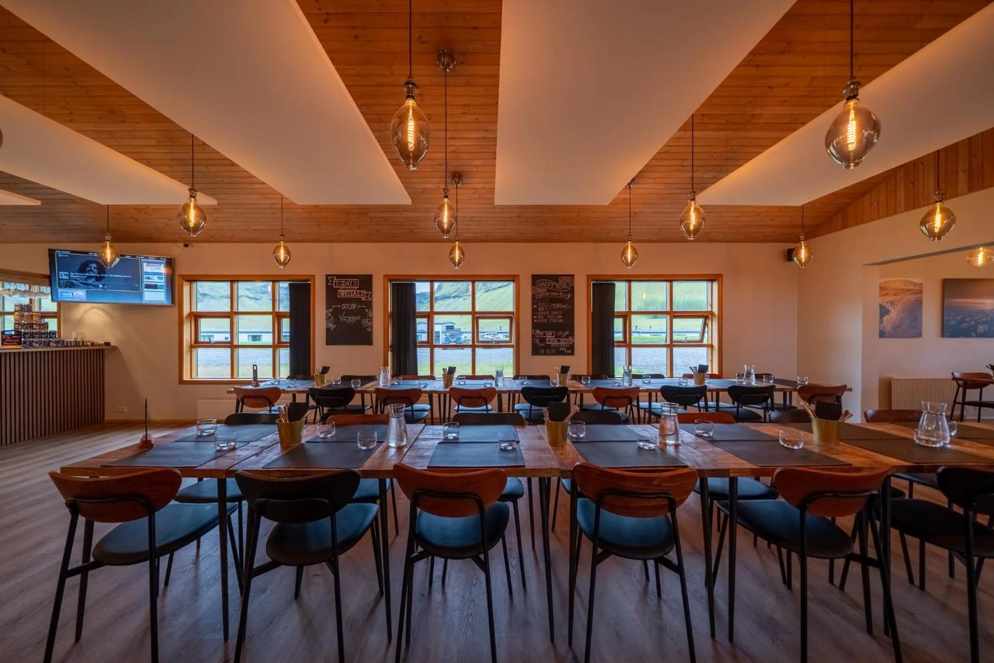 Restaurant/places to eat in Adventure Hotel Geirland