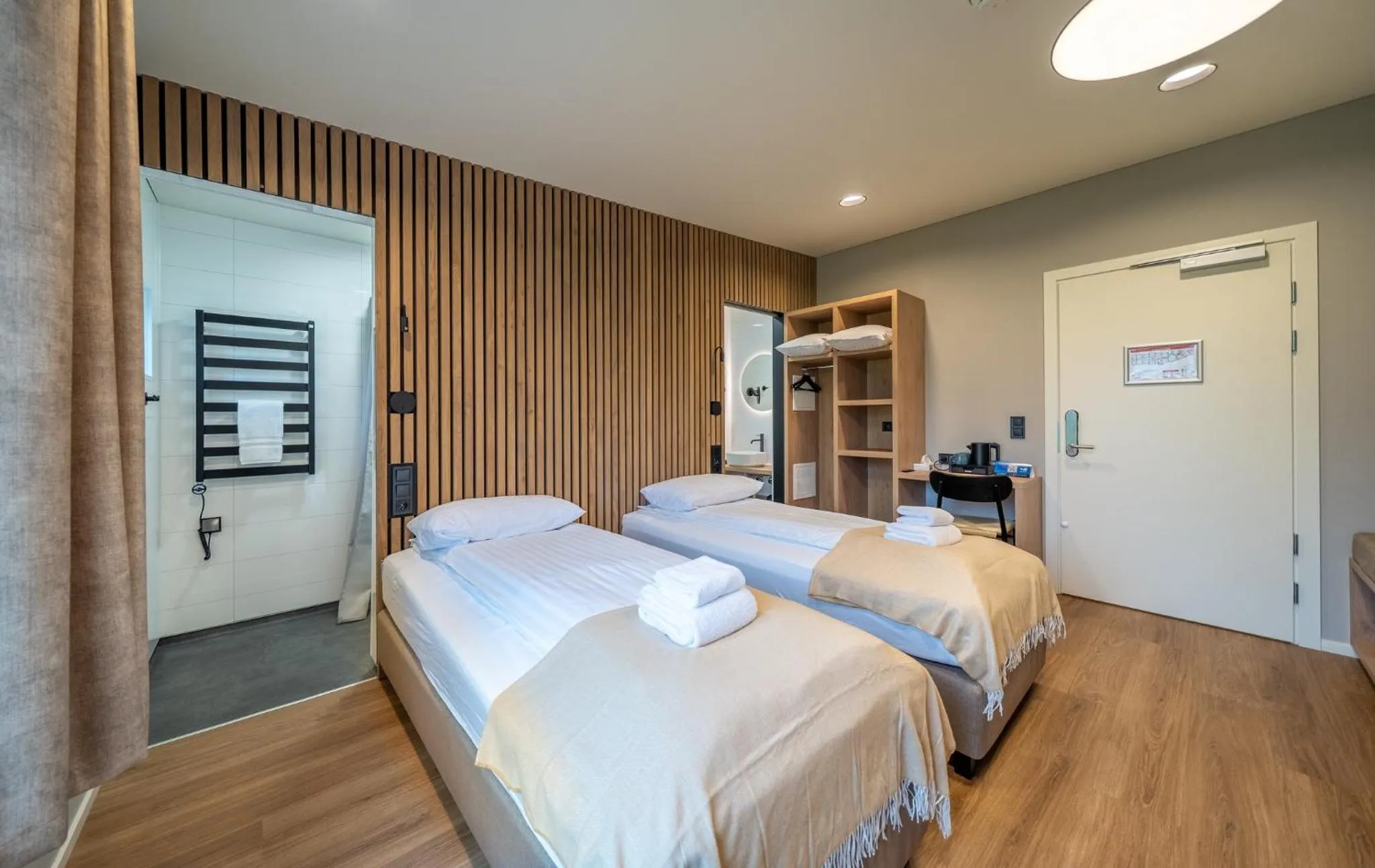 Bedroom, Bed in Adventure Hotel Geirland