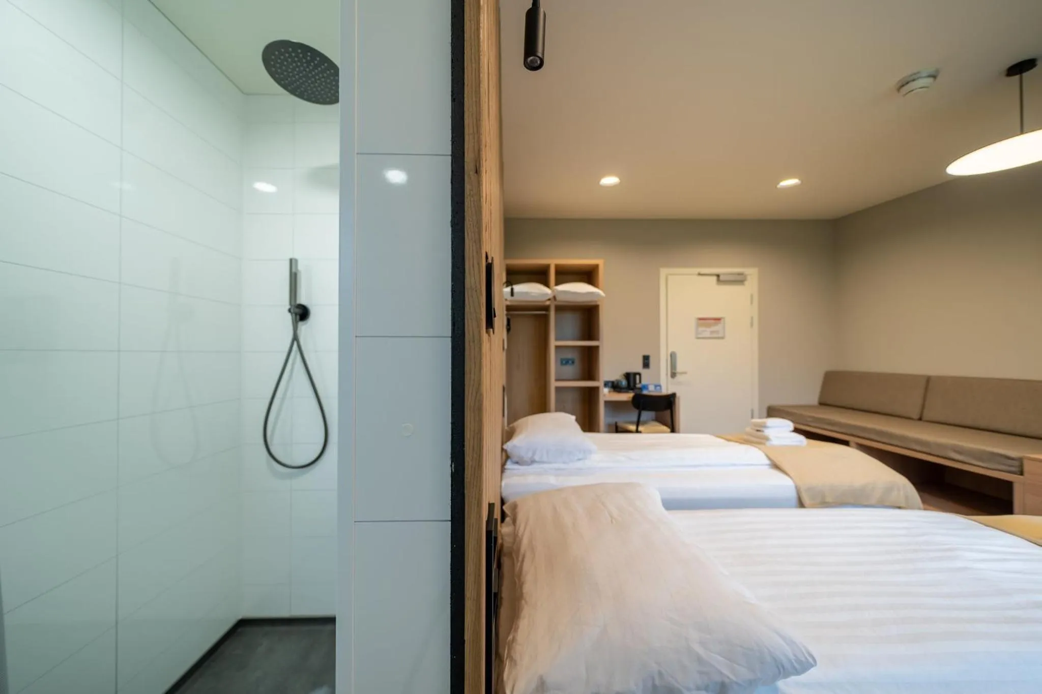 Bedroom, Bed in Adventure Hotel Geirland