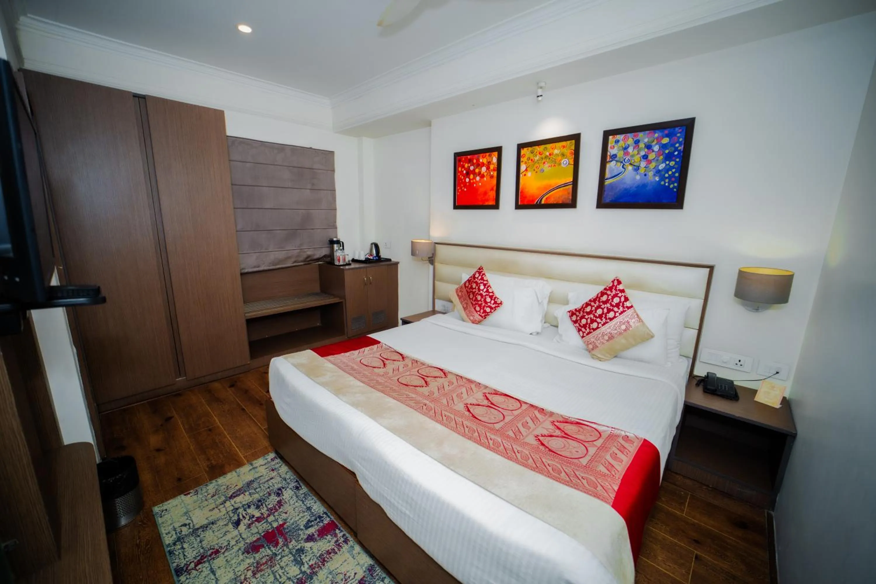 Bedroom, Bed in New Hotel Broadway