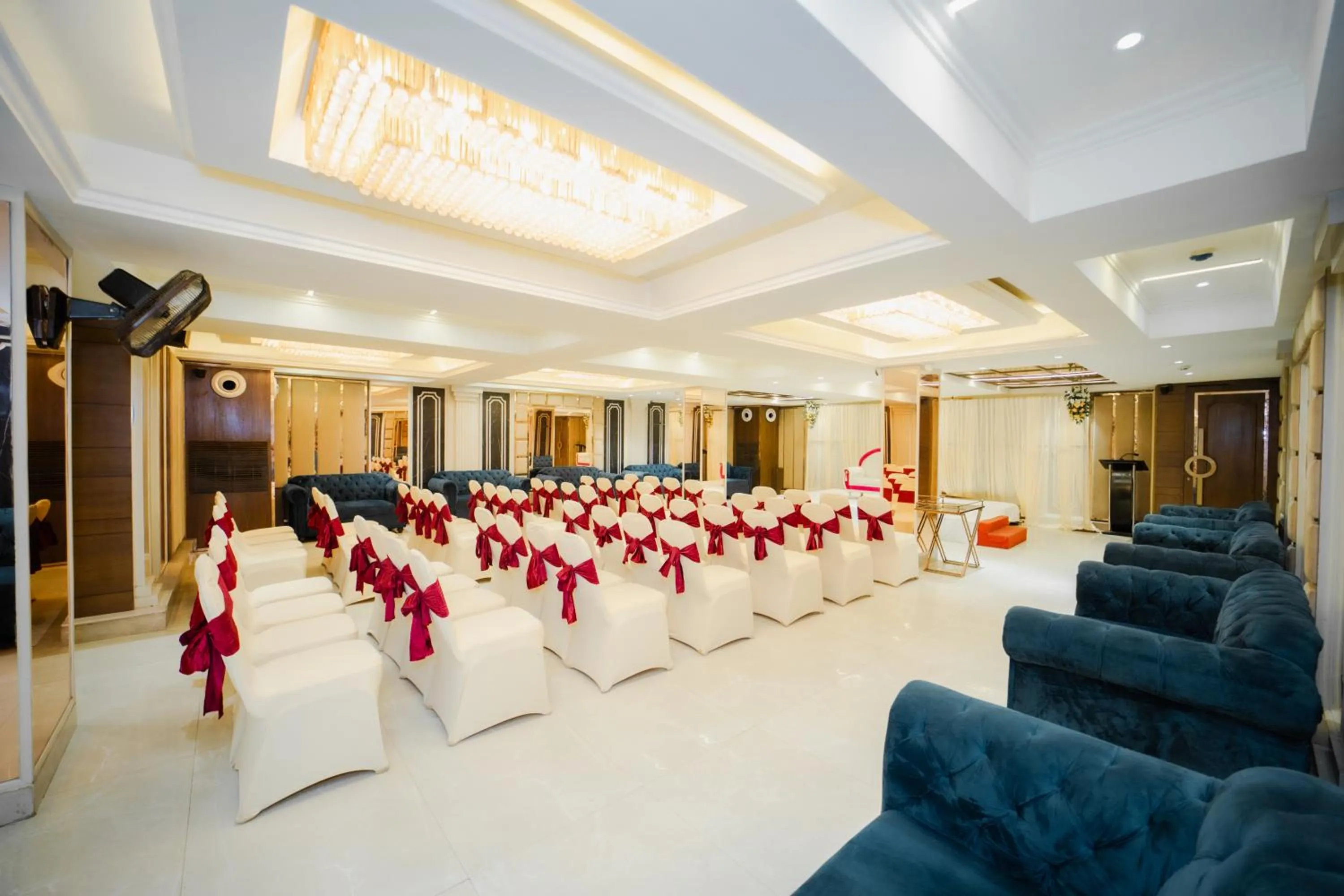 Banquet/Function facilities in New Hotel Broadway