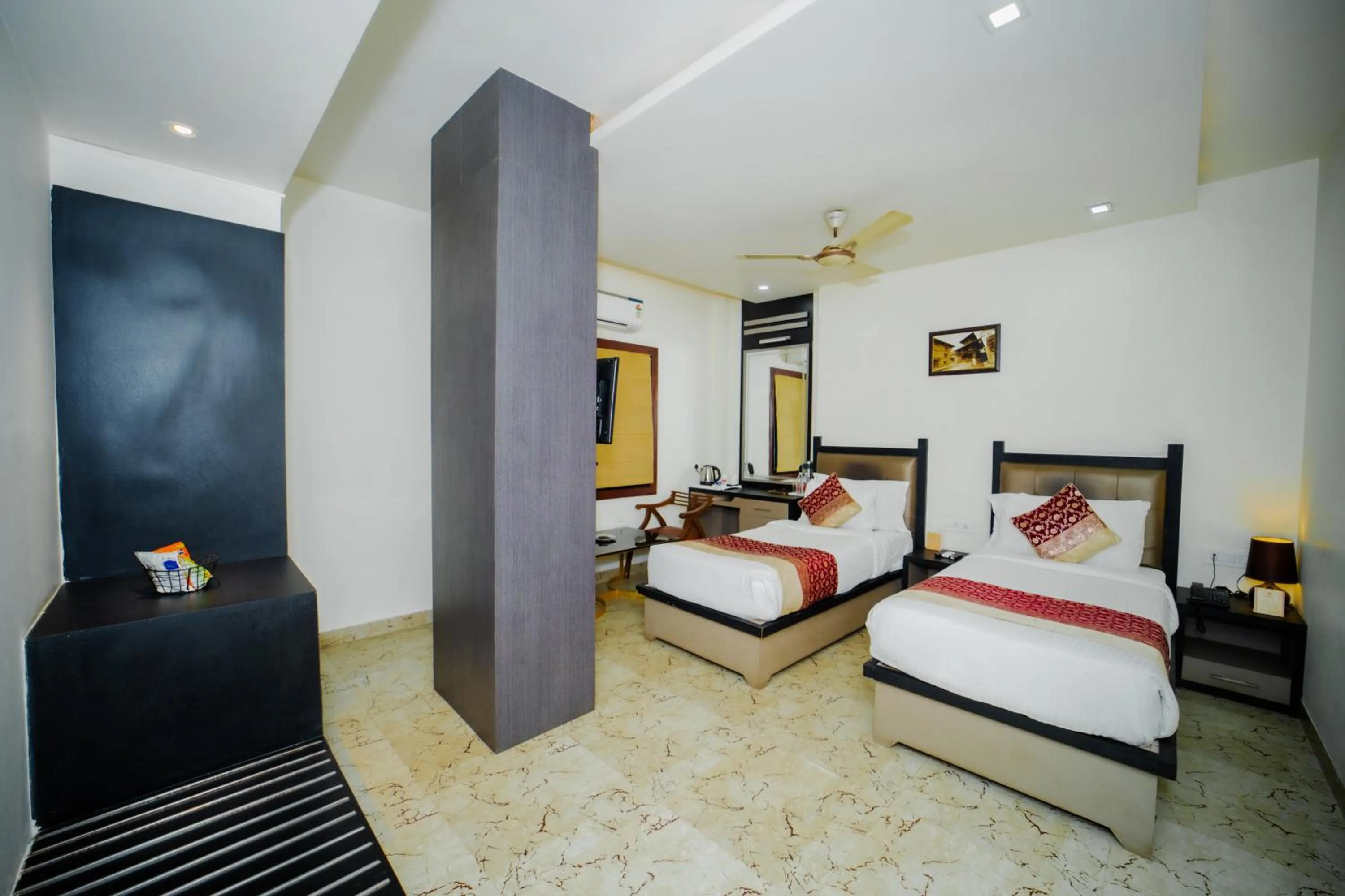 Bed in New Hotel Broadway