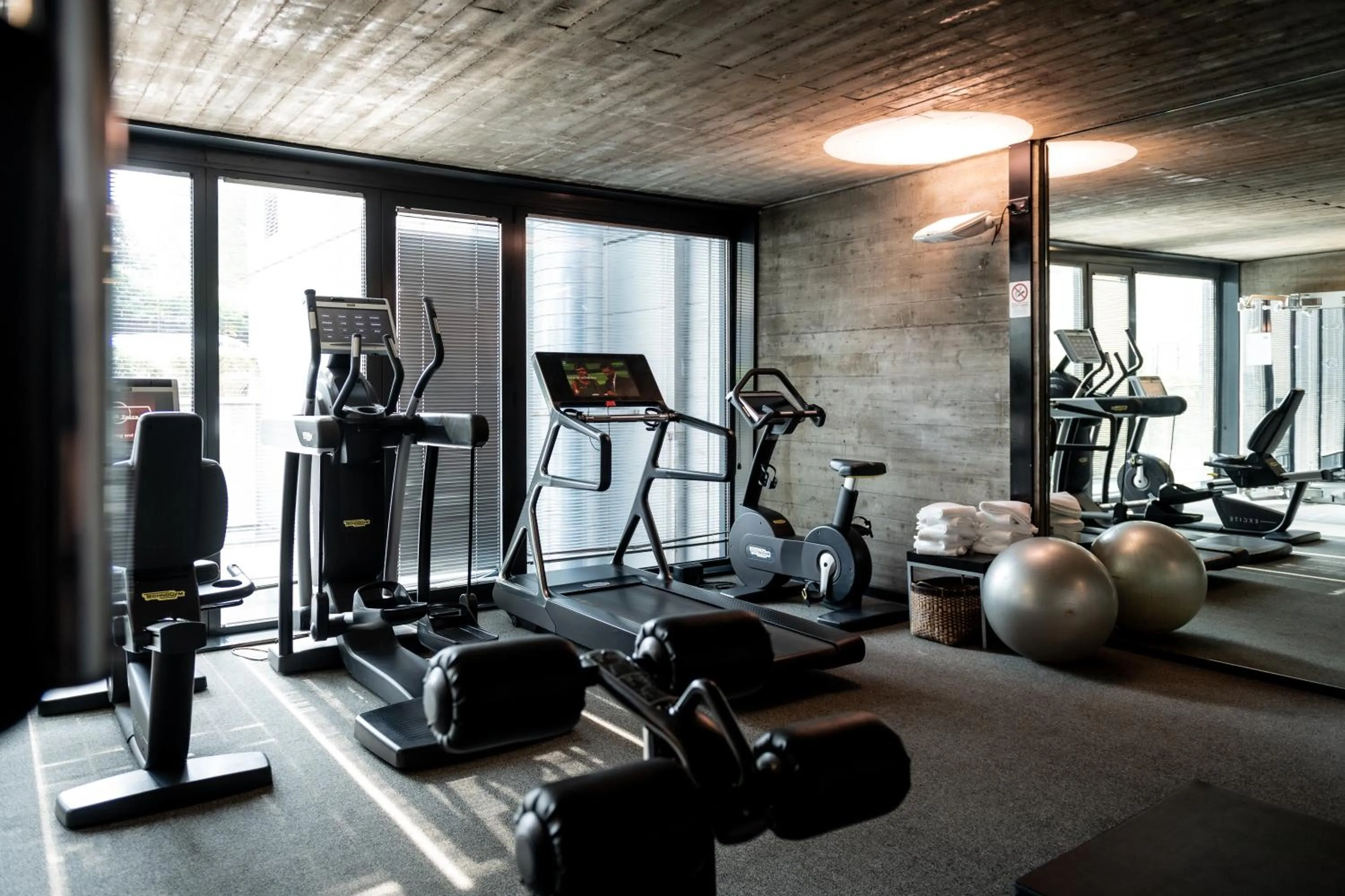 Fitness centre/facilities in DUPARC Contemporary Suites