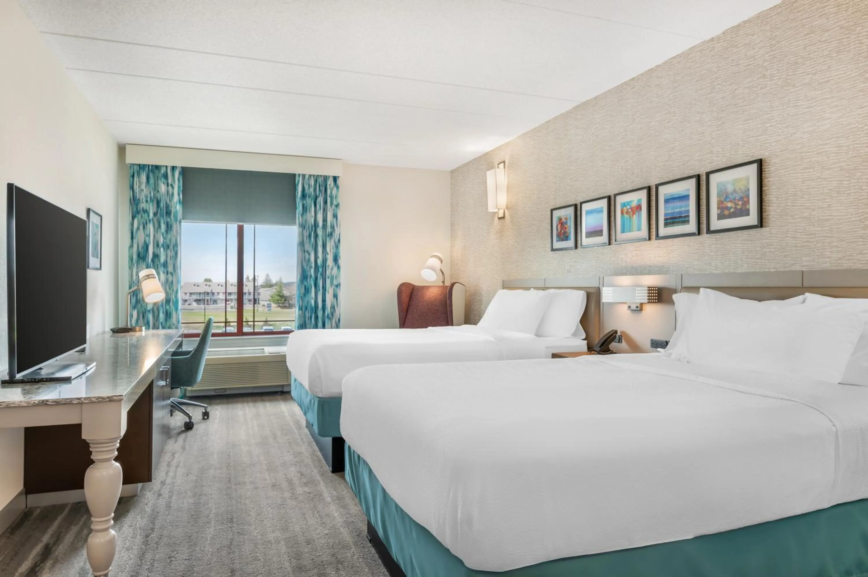 Bedroom, Bed in Hilton Garden Inn Wisconsin Dells