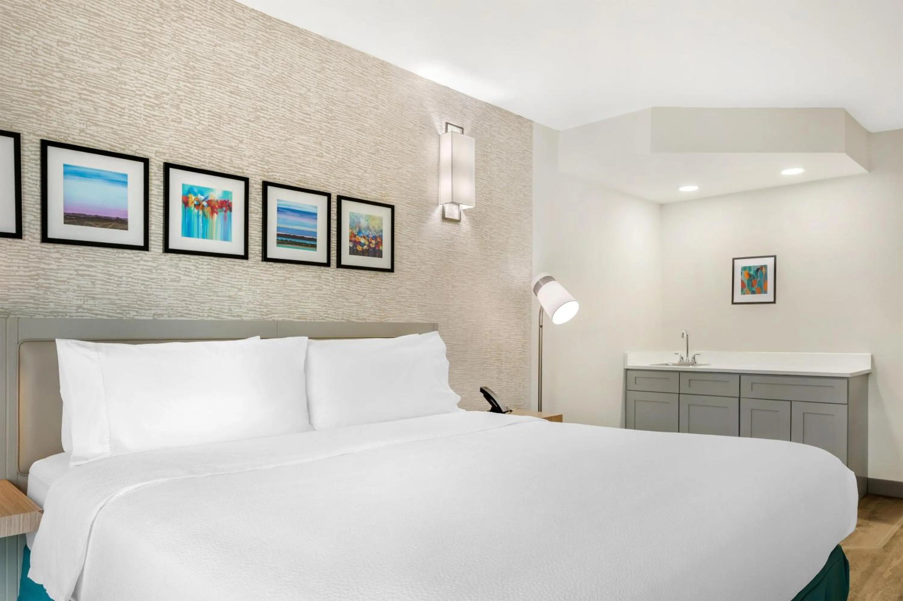 Other, Bed in Hilton Garden Inn Wisconsin Dells