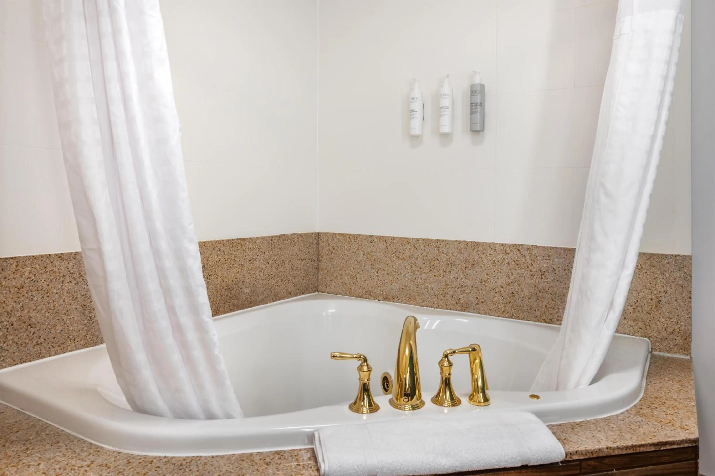 Bathroom in Hilton Garden Inn Wisconsin Dells