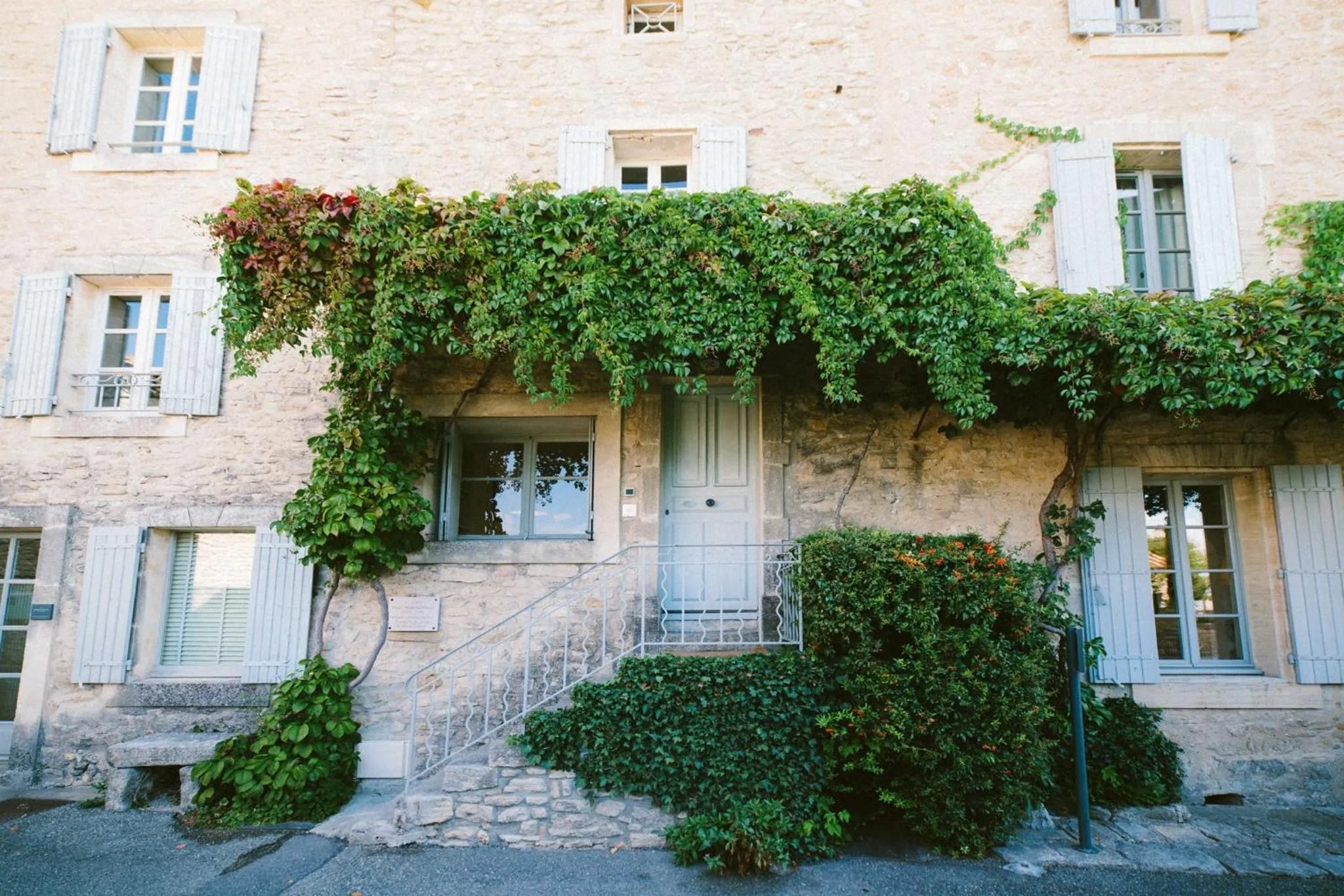 Facade/entrance in Hotel Crillon le Brave