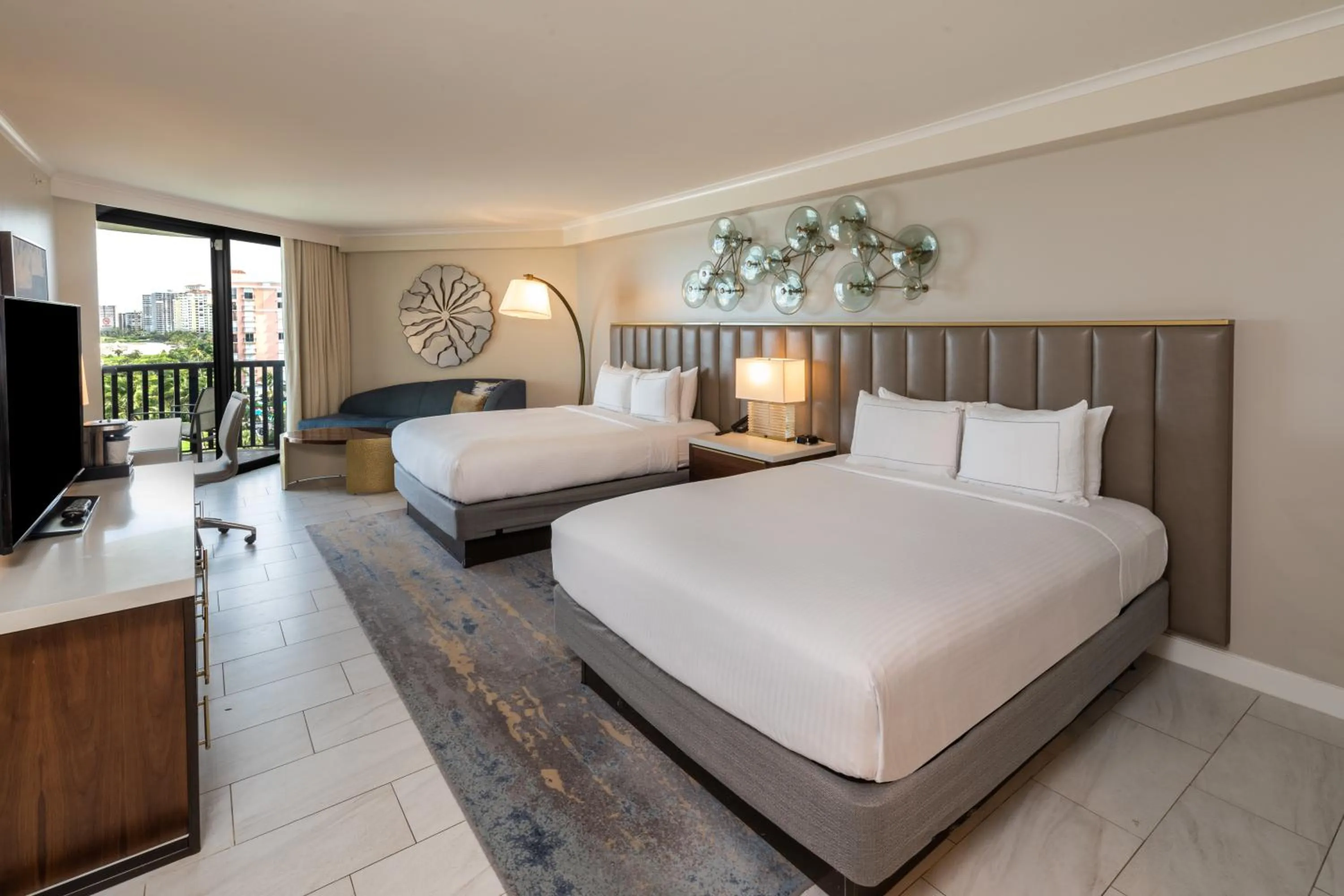Bedroom, Bed in Hilton Marco Island Beach Resort and Spa