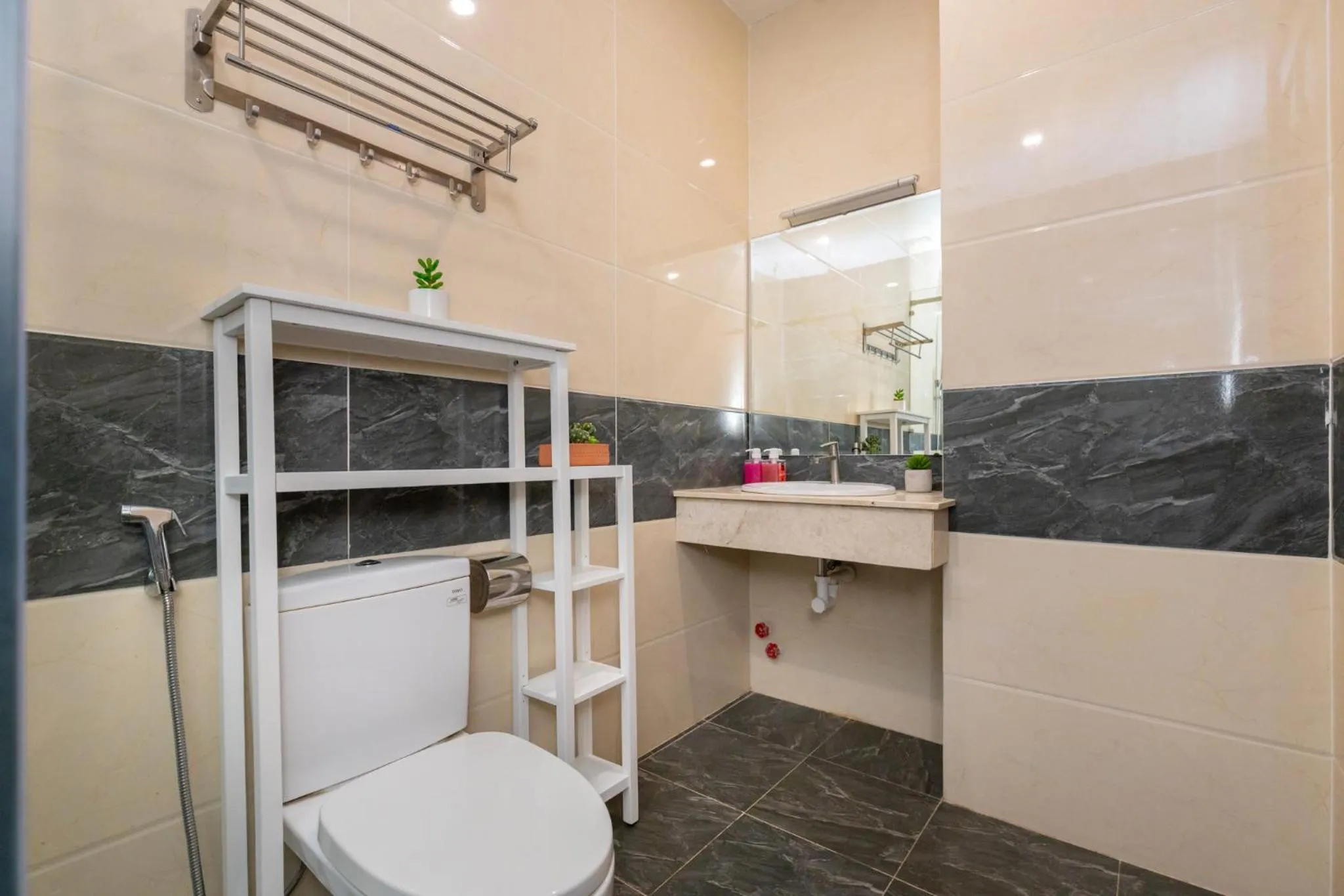 Prague Hotel Vung Tau