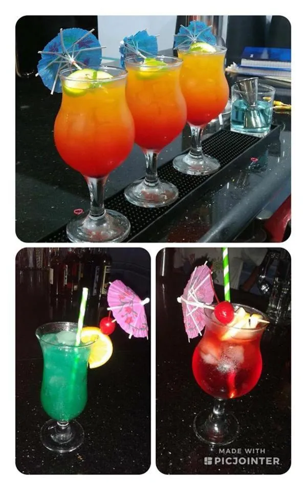 Karaoke in Bia's Beach House, Pagudpud