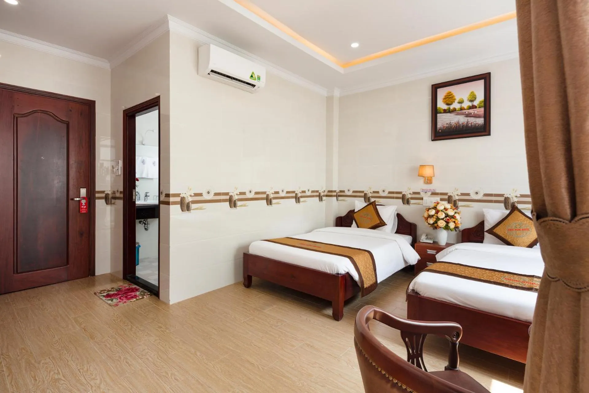 Bed in Phuc Ngoc Hotel