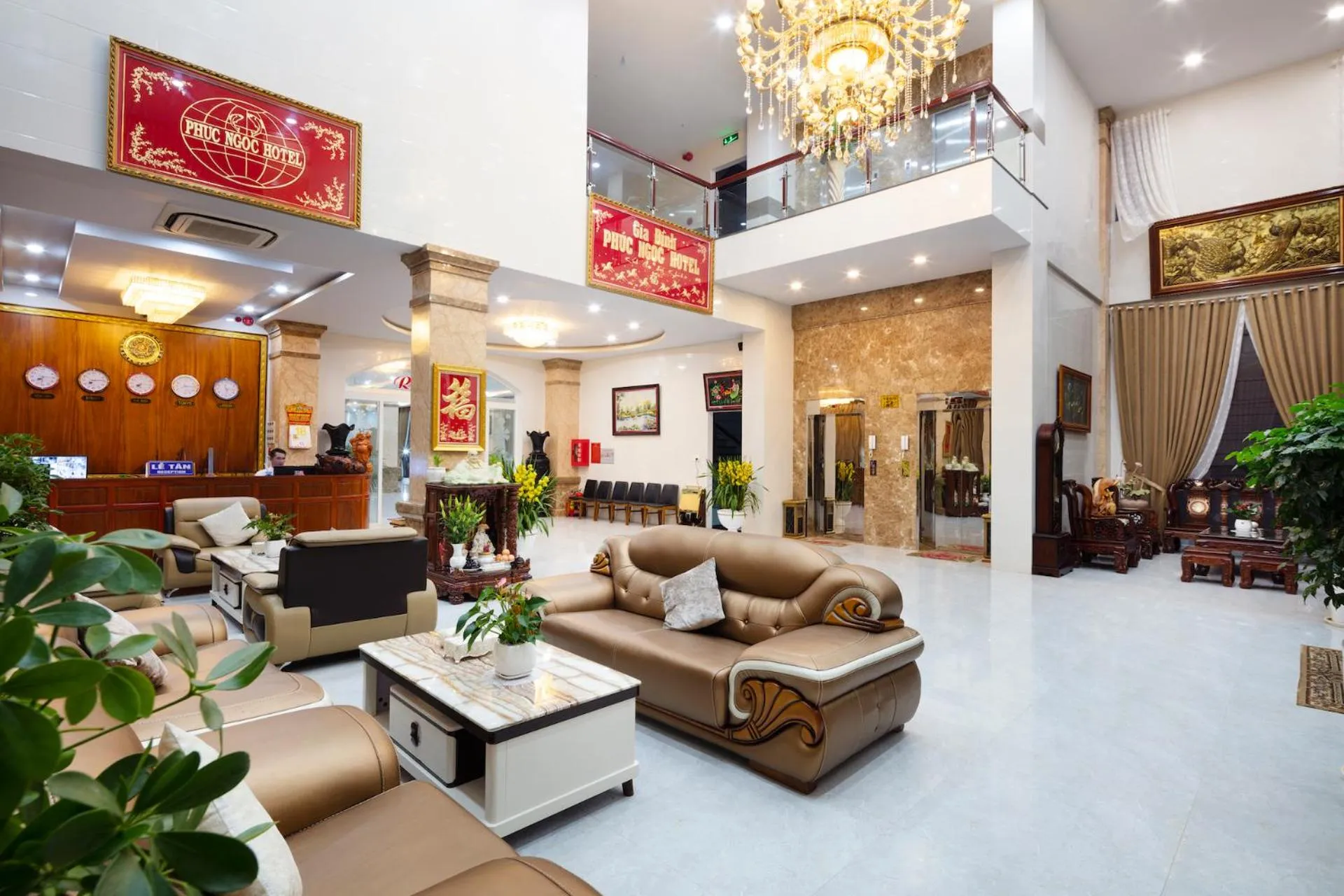 Lobby or reception in Phuc Ngoc Hotel