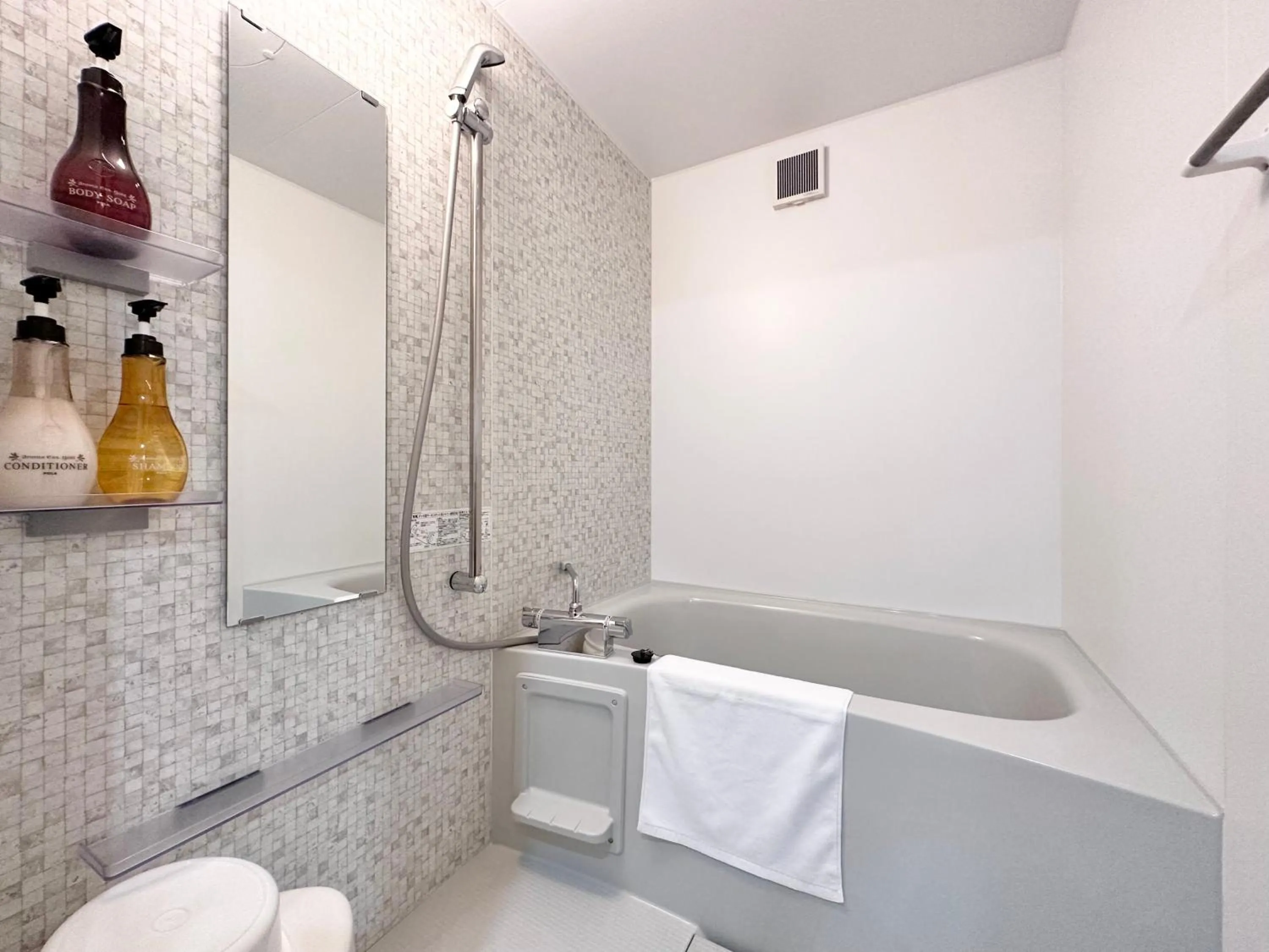 Shower in Hotel Miyakojima