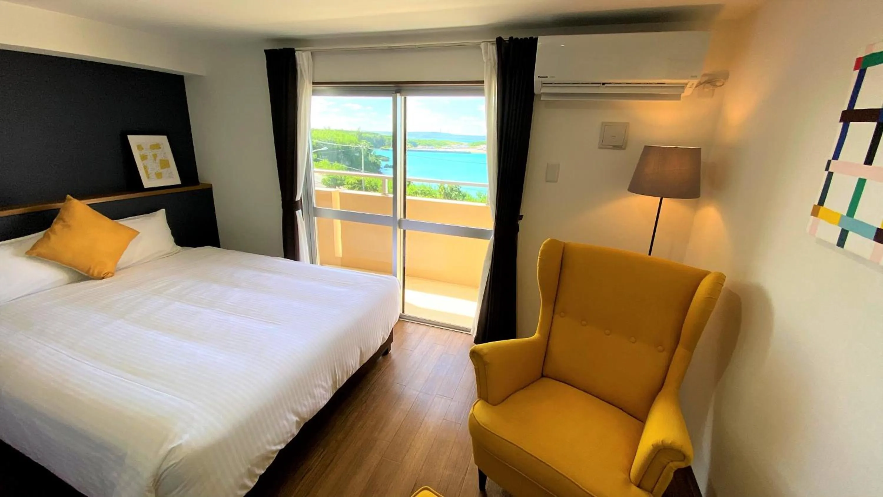 Photo of the whole room, Bed in Hotel Miyakojima