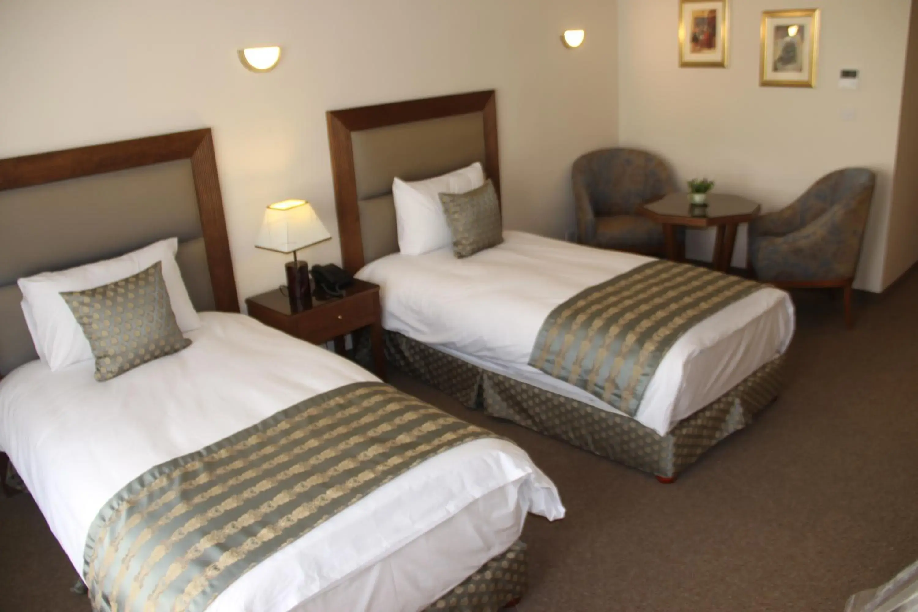 Standard Twin Room in Saray Hotel Amman Standard Twin Room in Saray Hotel Amman