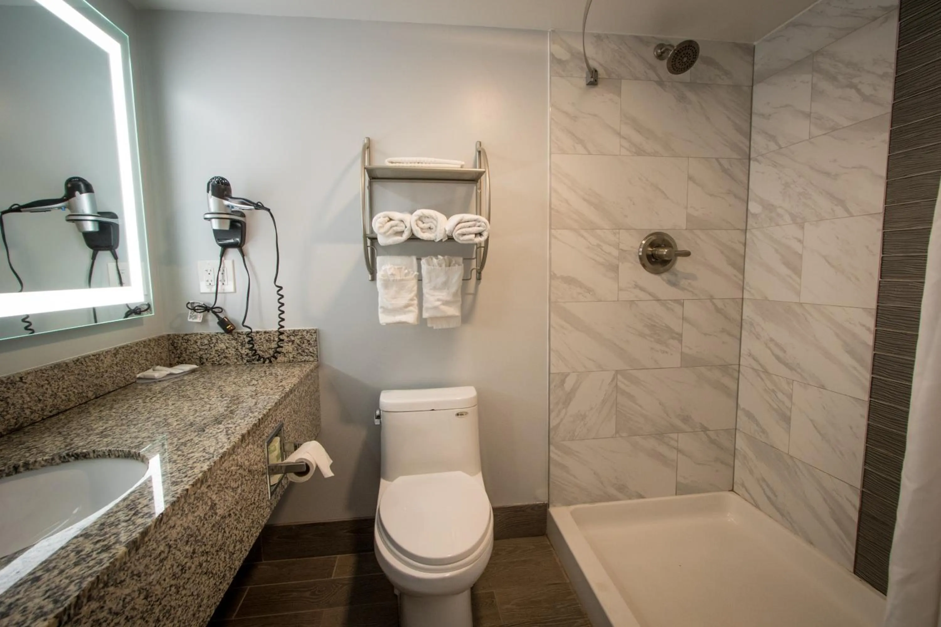 Shower in Envi Boutique Hotel Henderson-Evansville South