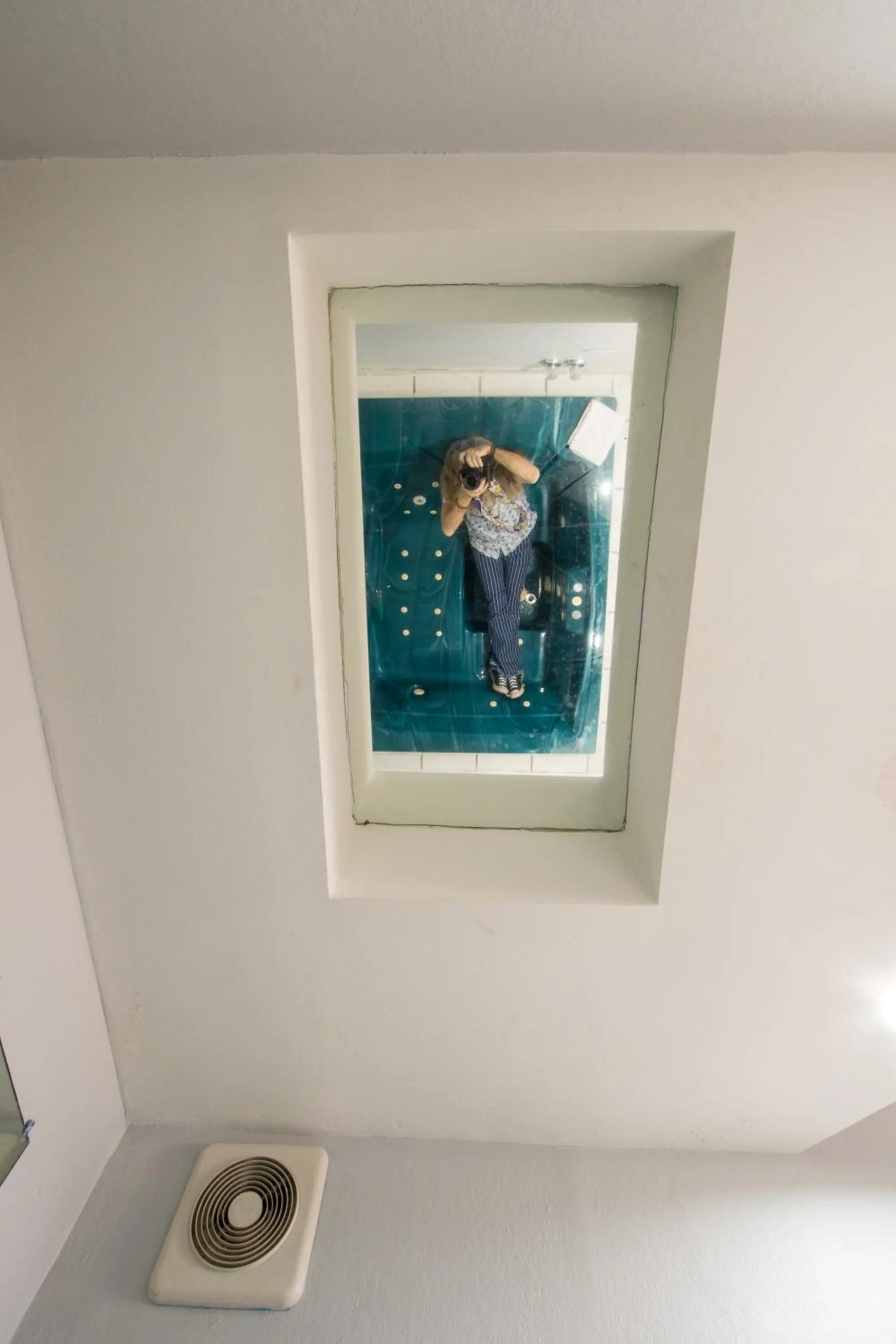 Hot Tub in Envi Boutique Hotel Henderson-Evansville South