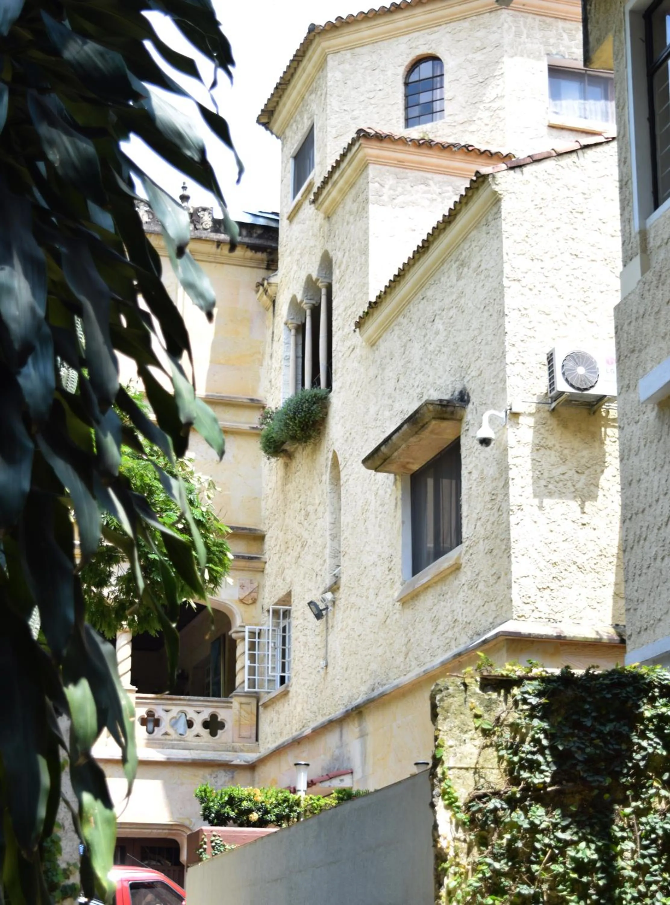 Property building in Hotel Stein Colonial