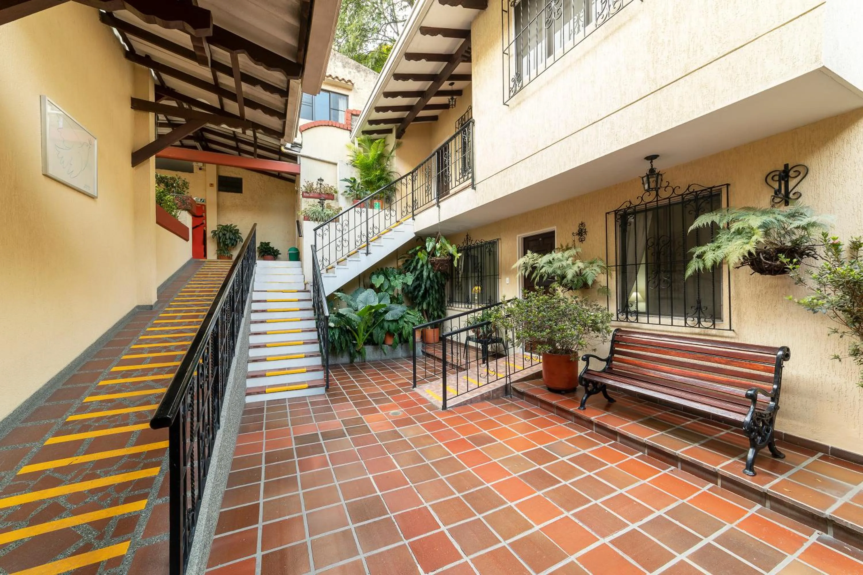 Seating area in Hotel Stein Colonial