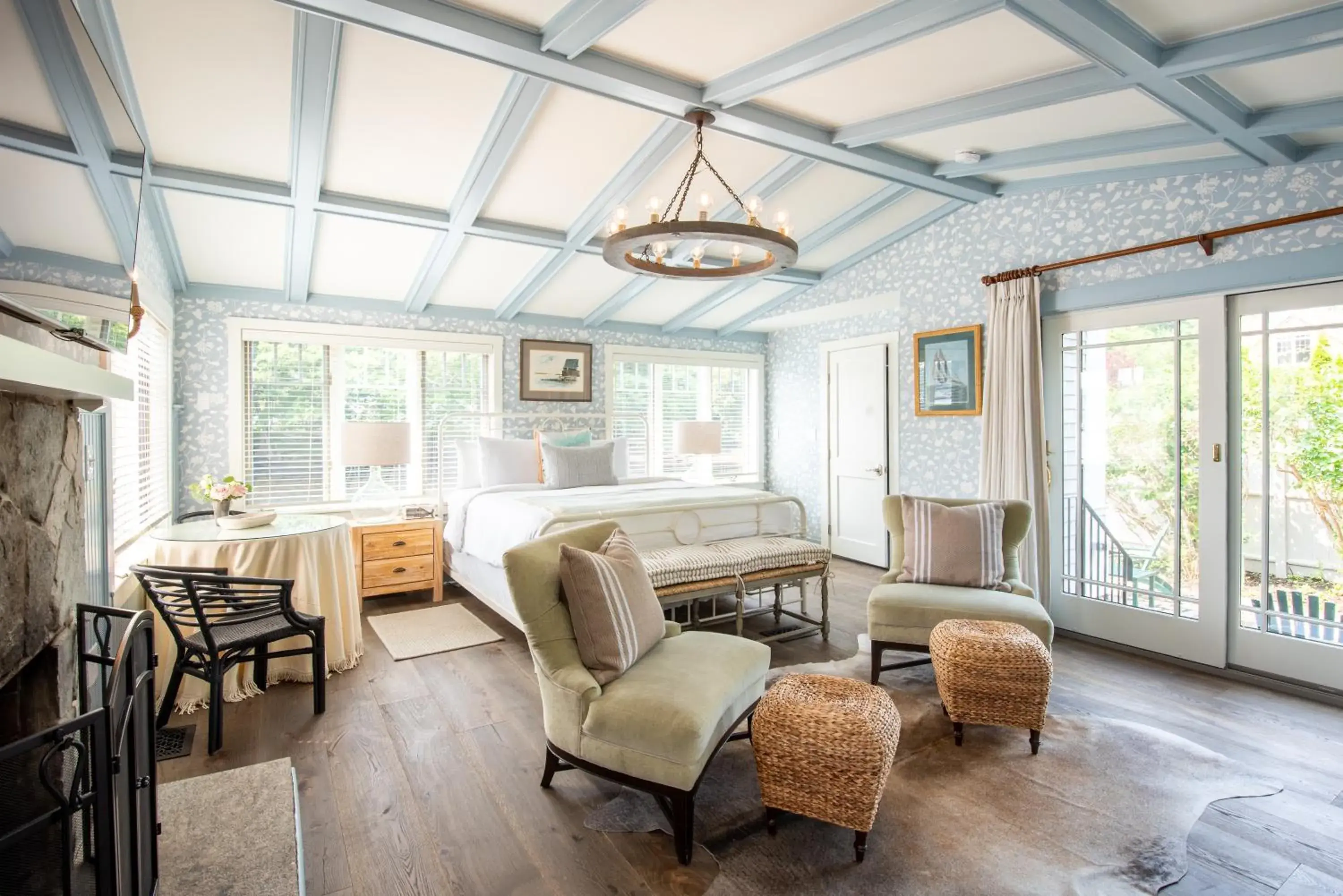 Suite with River View in The White Barn Inn & Spa, Auberge Resorts Collection Suite with River View in The White Barn Inn & Spa, Auberge Resorts Collection