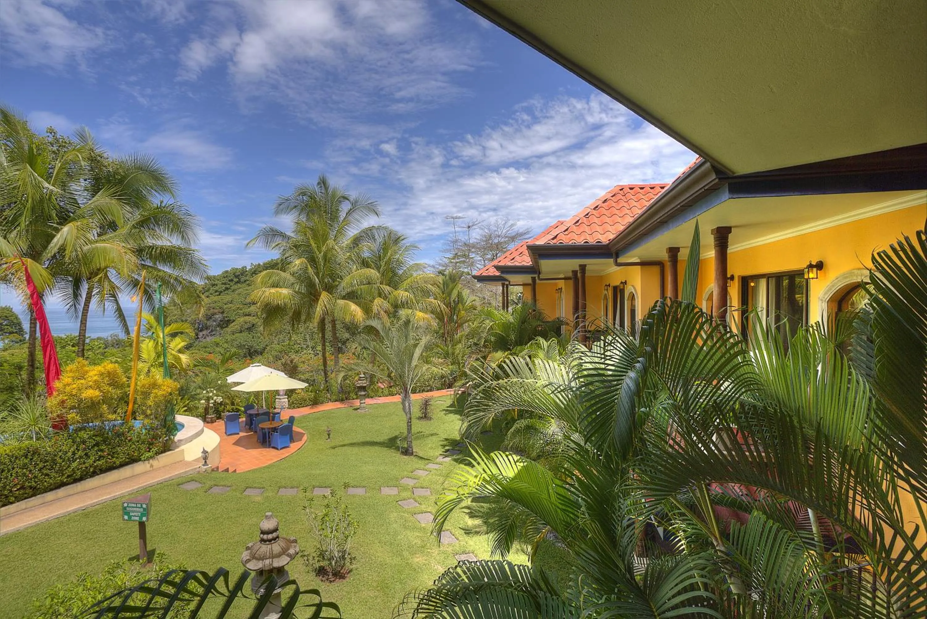 Garden in Hotel Cuna del Angel