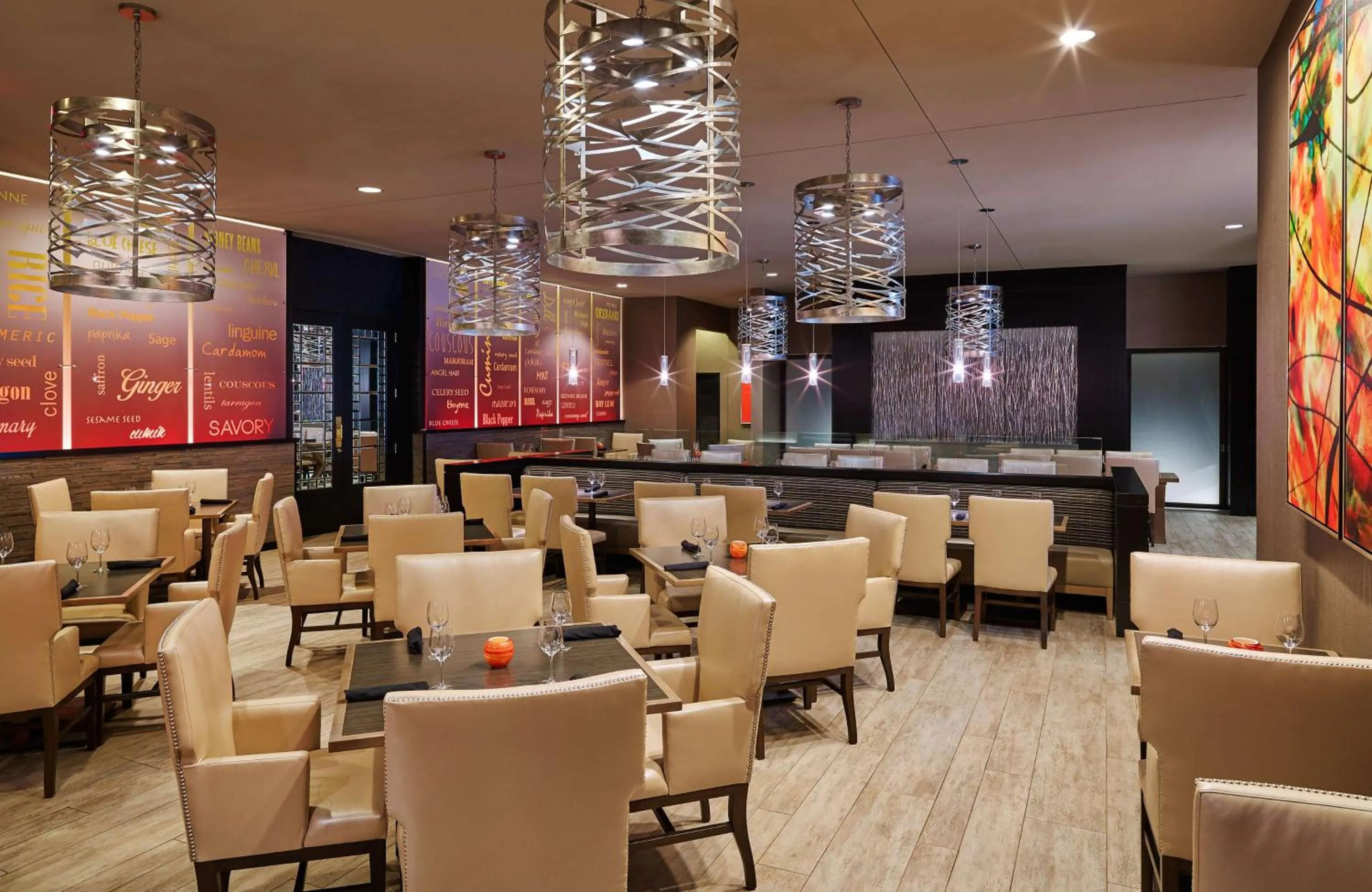 Restaurant/places to eat in Hilton Kansas City Airport