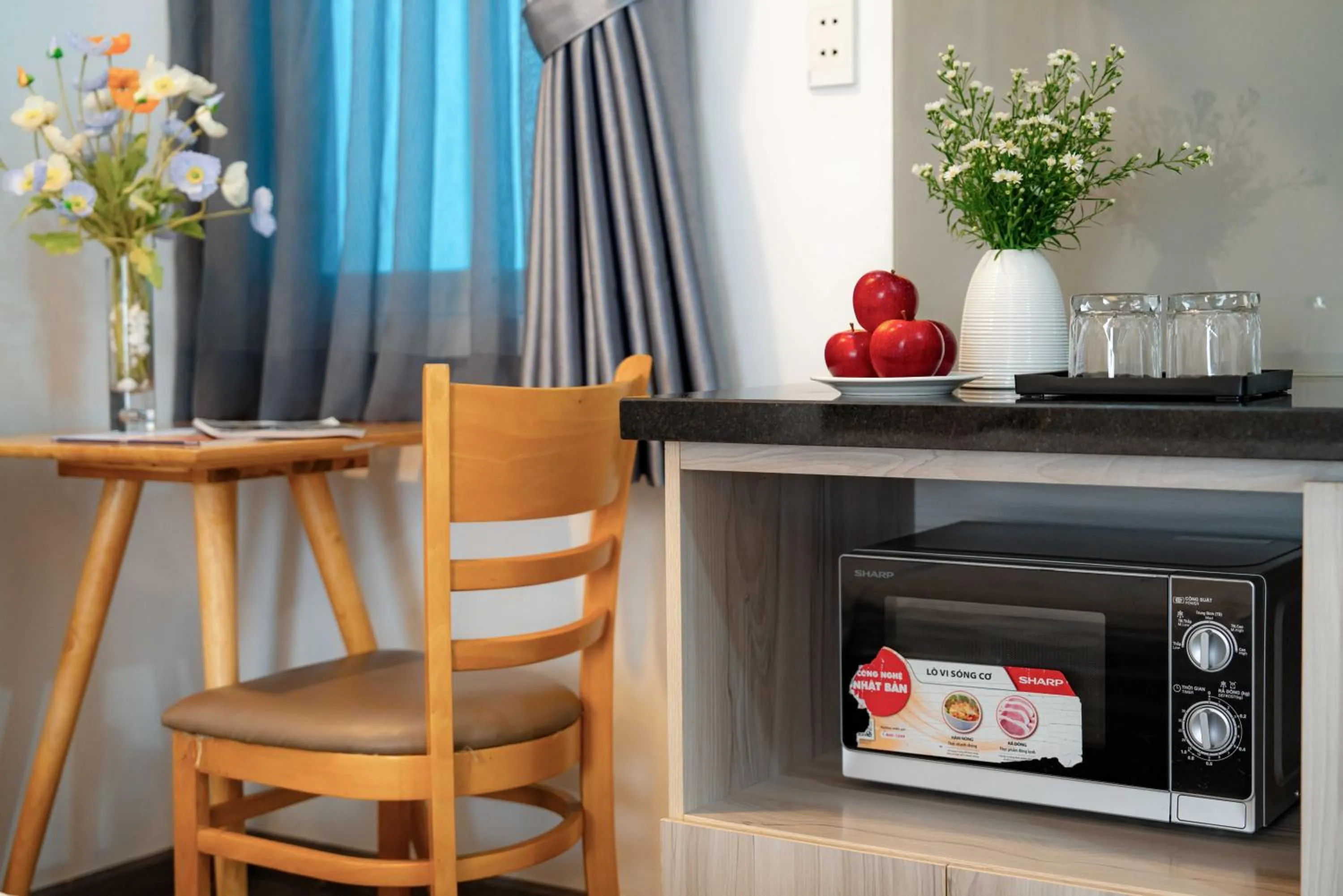 Coffee/tea facilities in Cactusland Hotel & Apartment