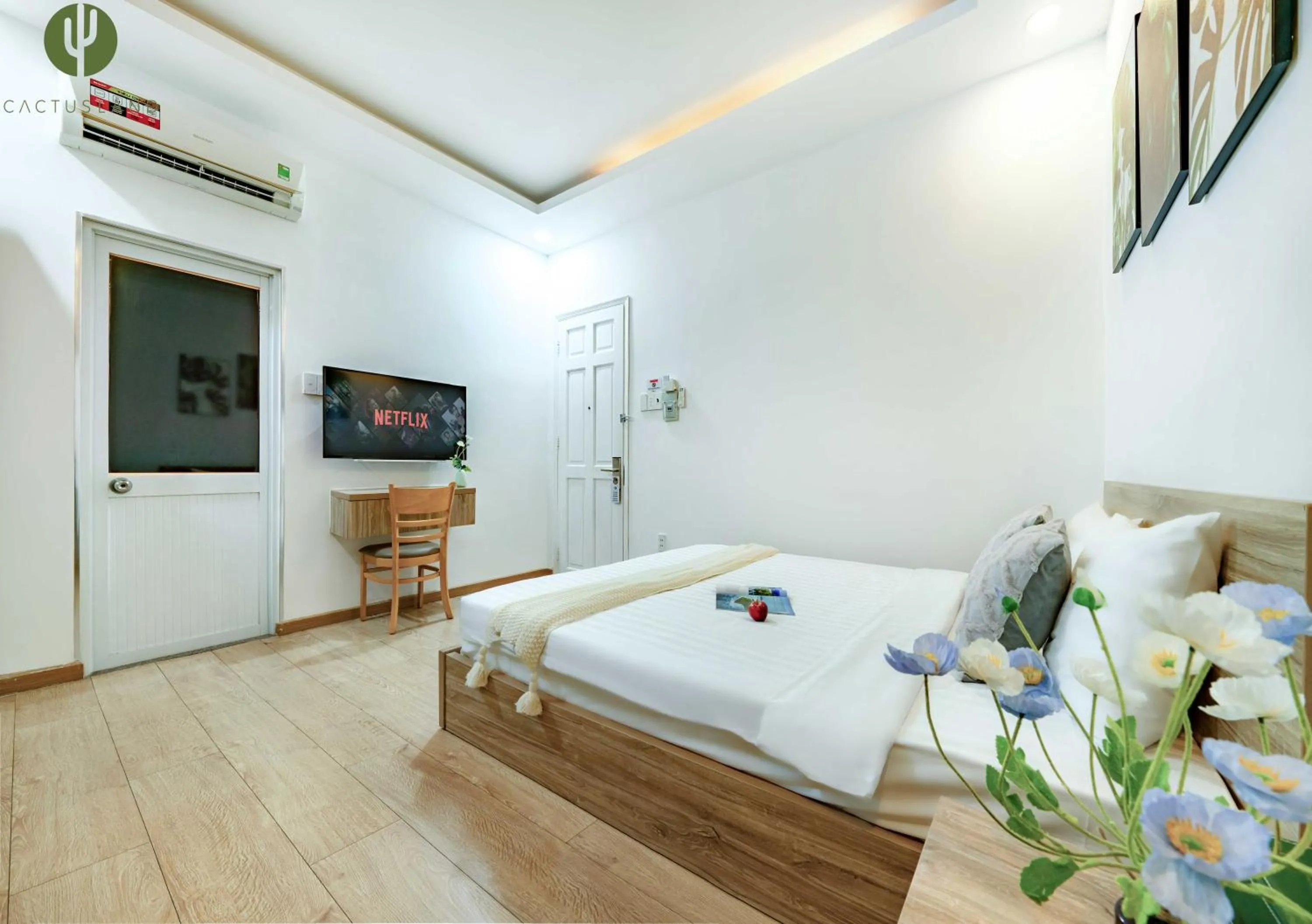 Photo of the whole room, Bed in Cactusland Hotel & Apartment