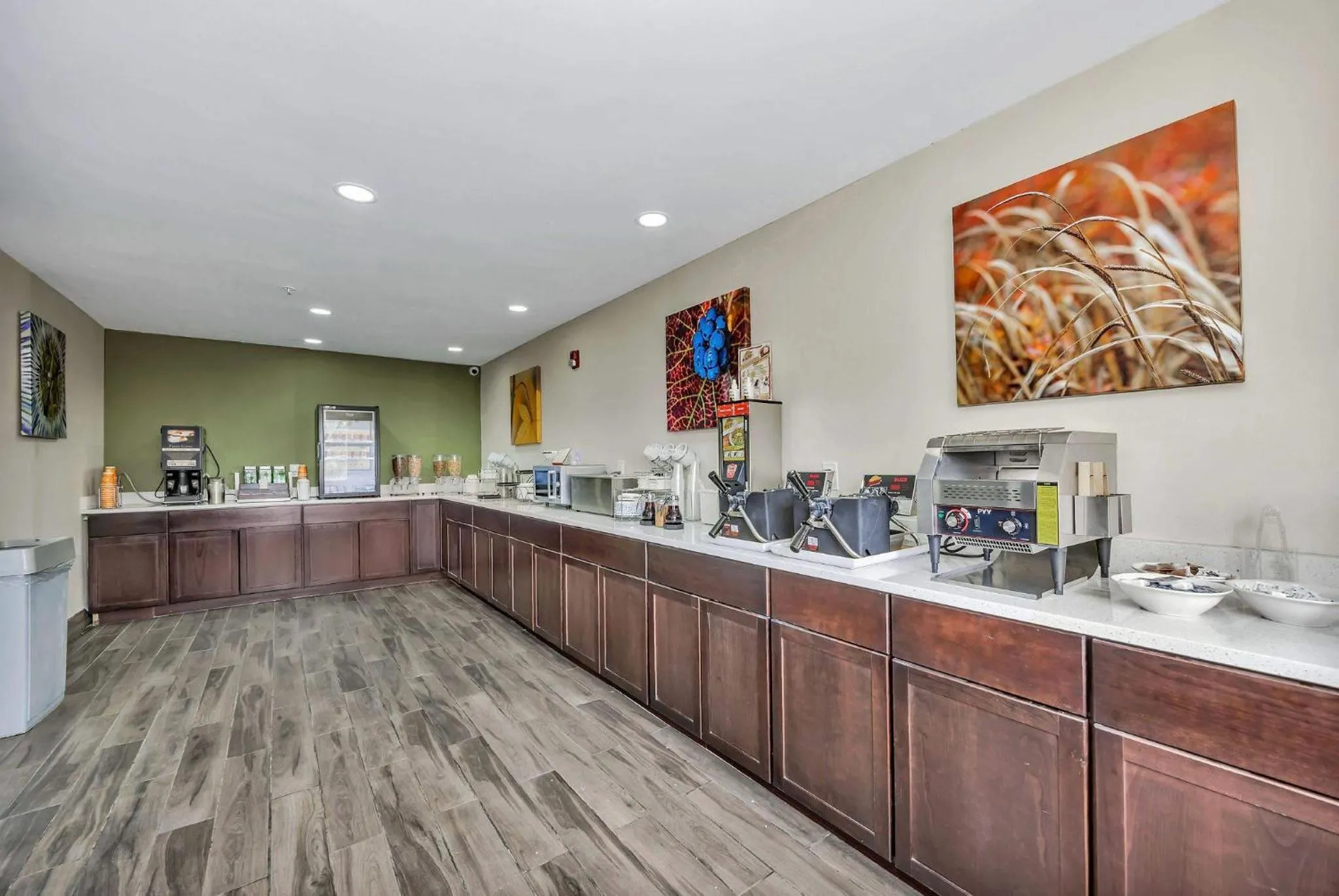 Breakfast in College Inn